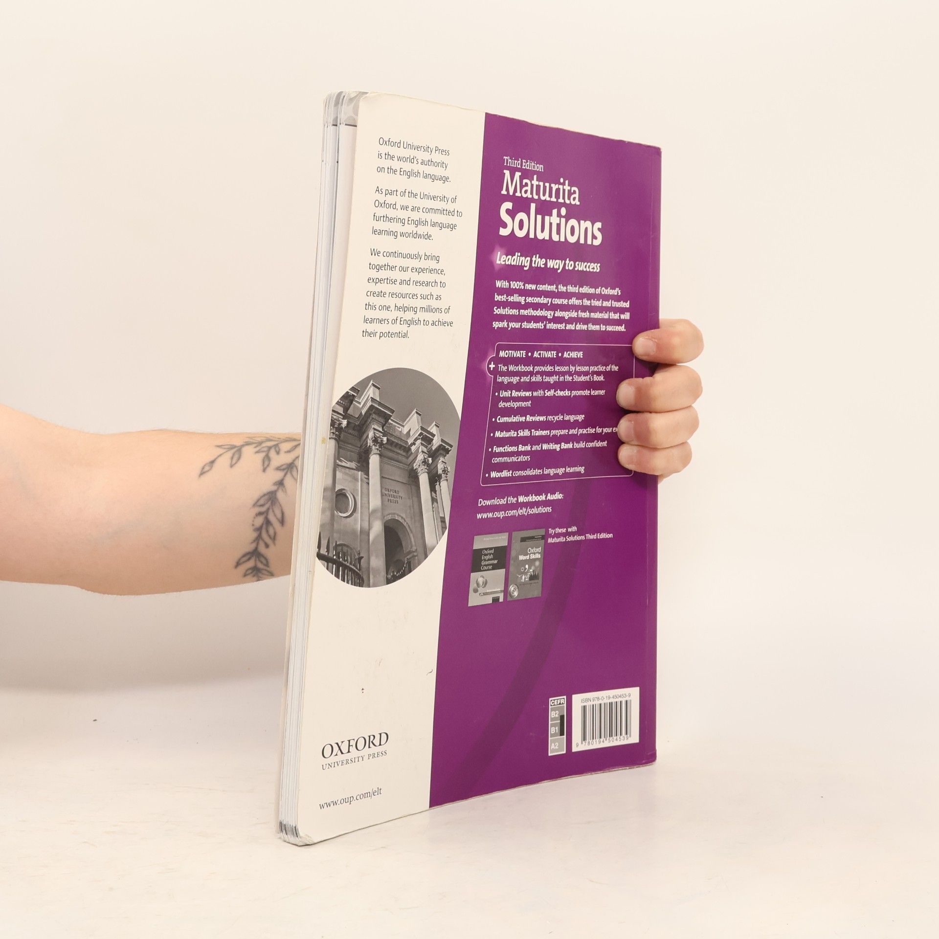 Collectif d'auteurs Maturita Solutions: Intermediate - Workbook