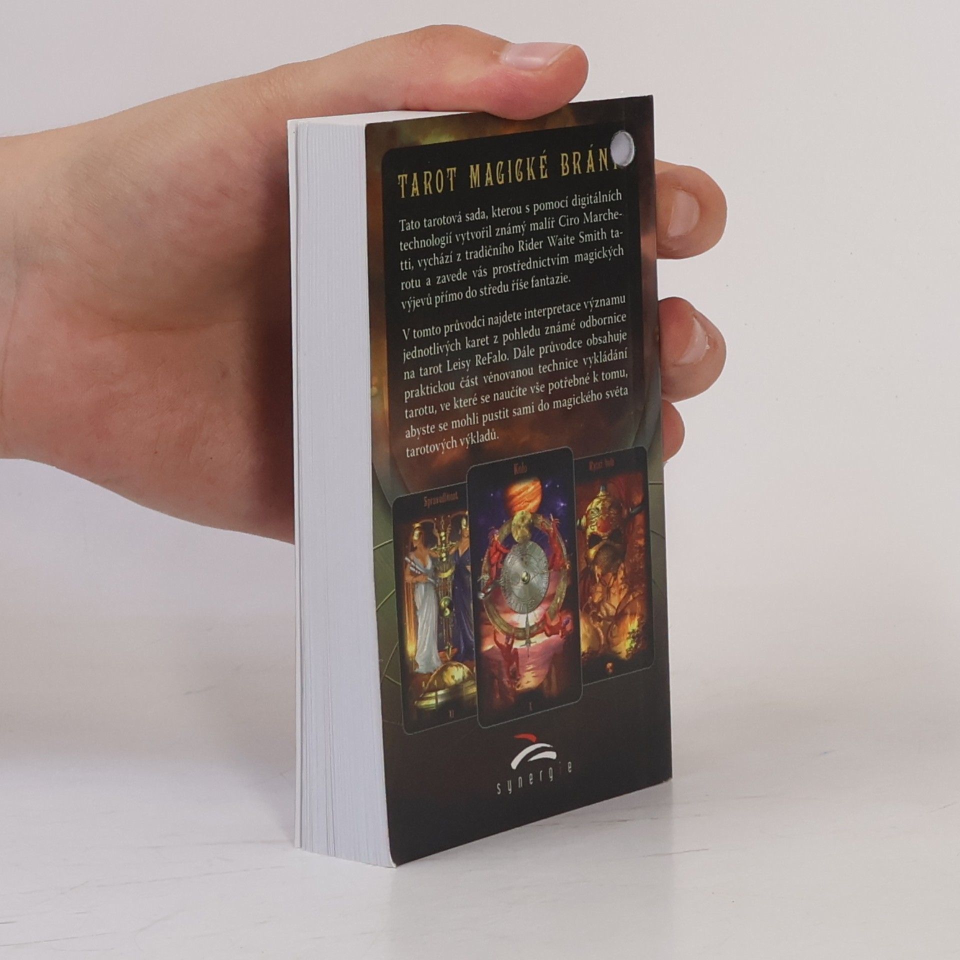 Ciro Marchetti Tarot. Magické brány