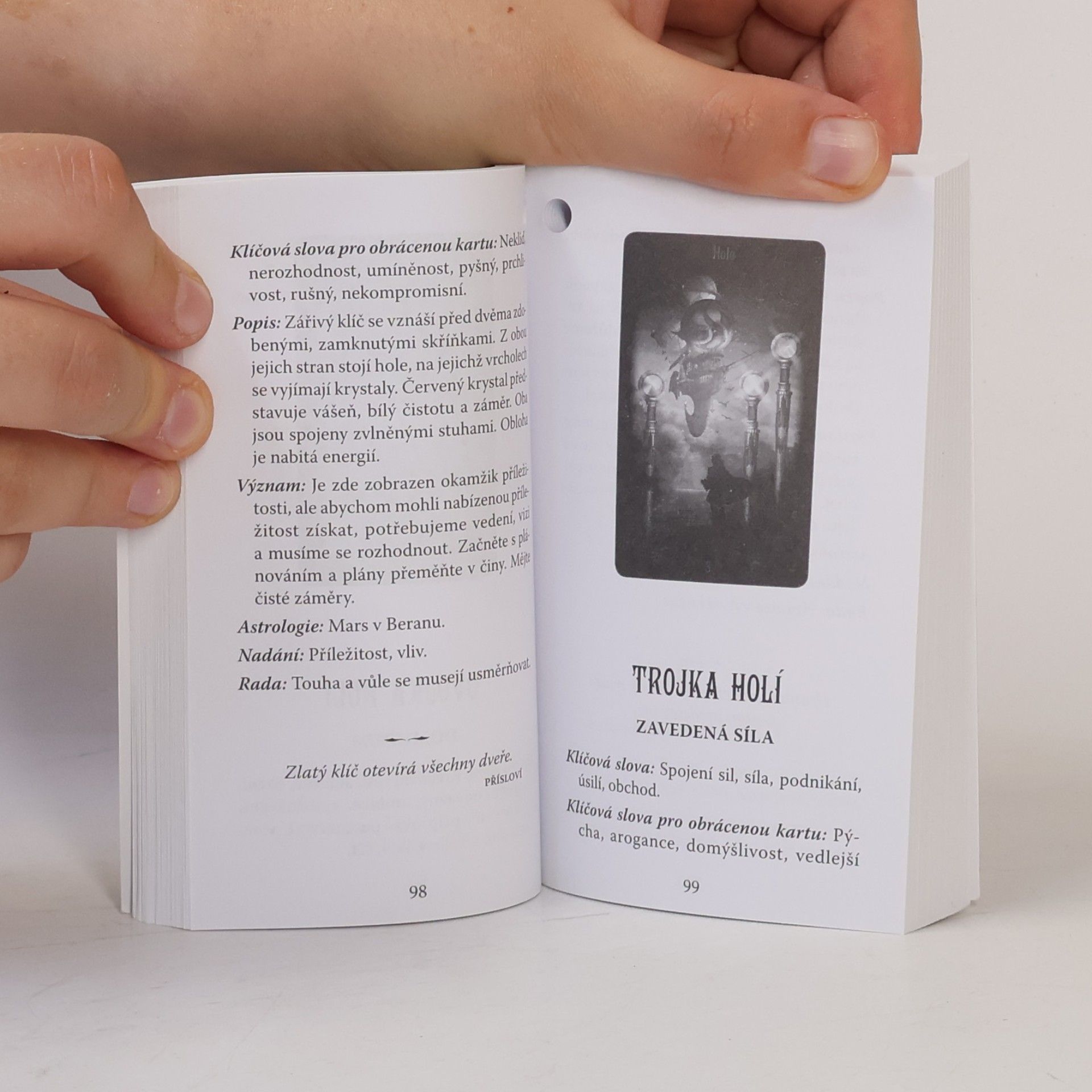 Ciro Marchetti Tarot. Magické brány