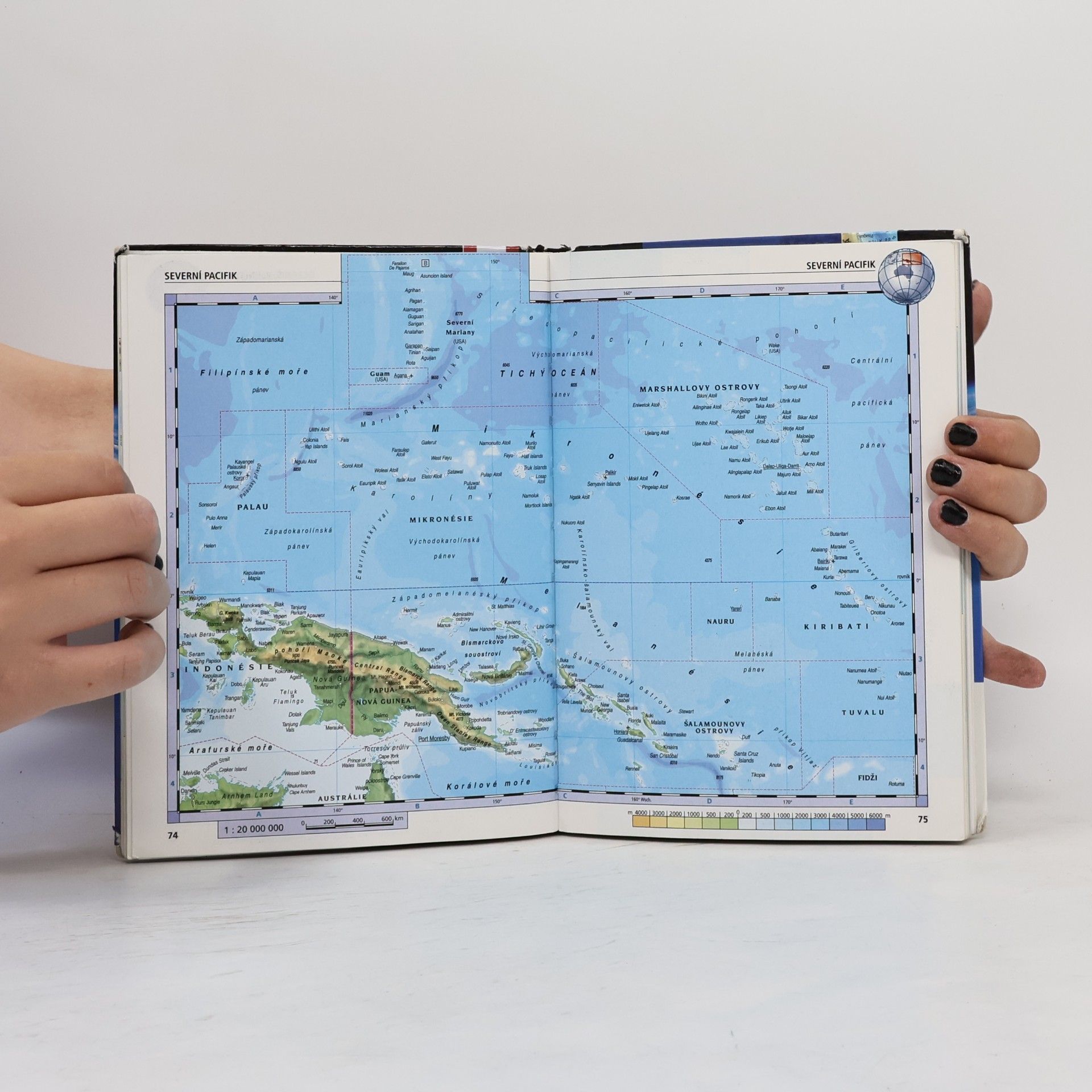 Pavel Boháč Atlas světa s aktualizovanými tematickými mapami