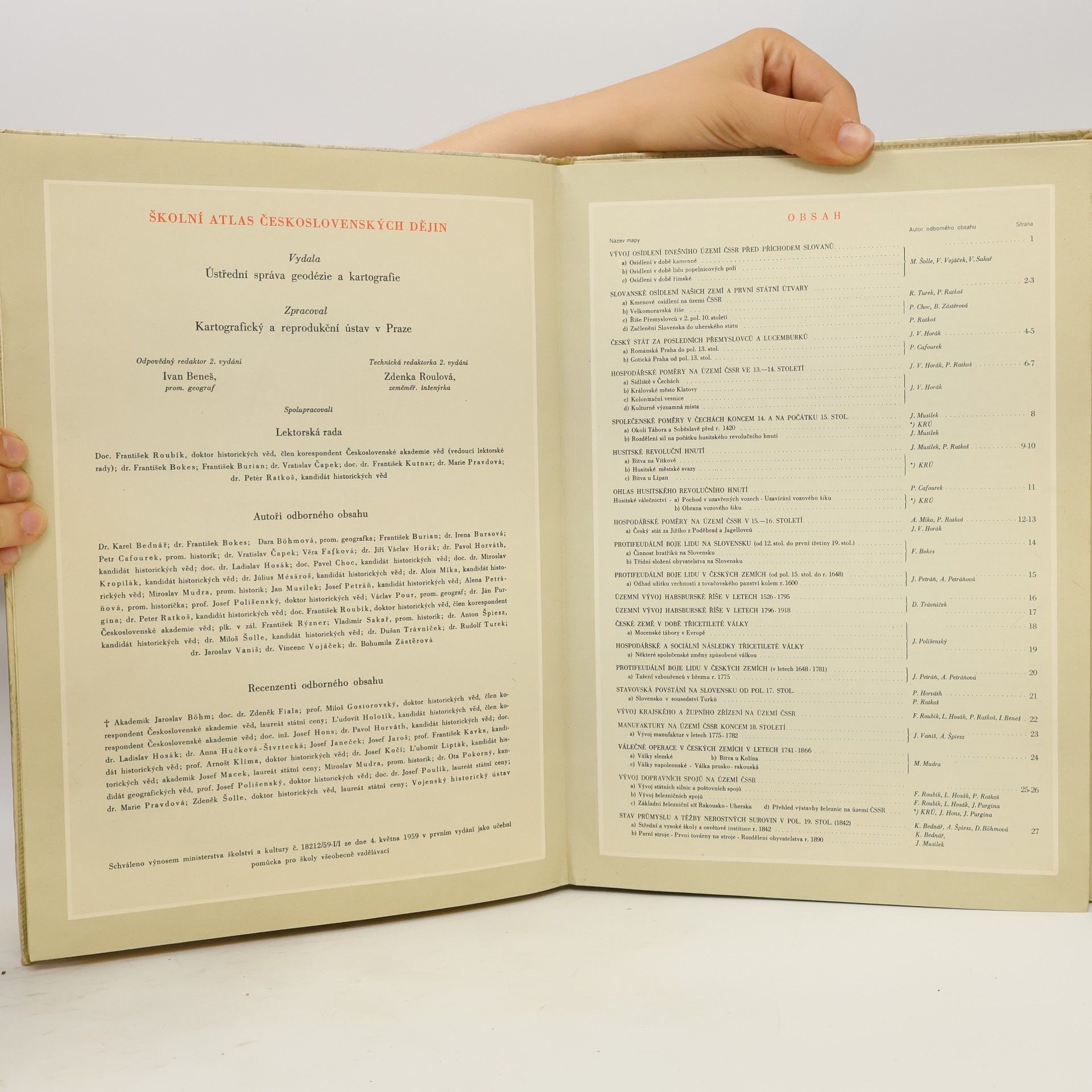 Autorenkollektiv Školní atlas československých dějin