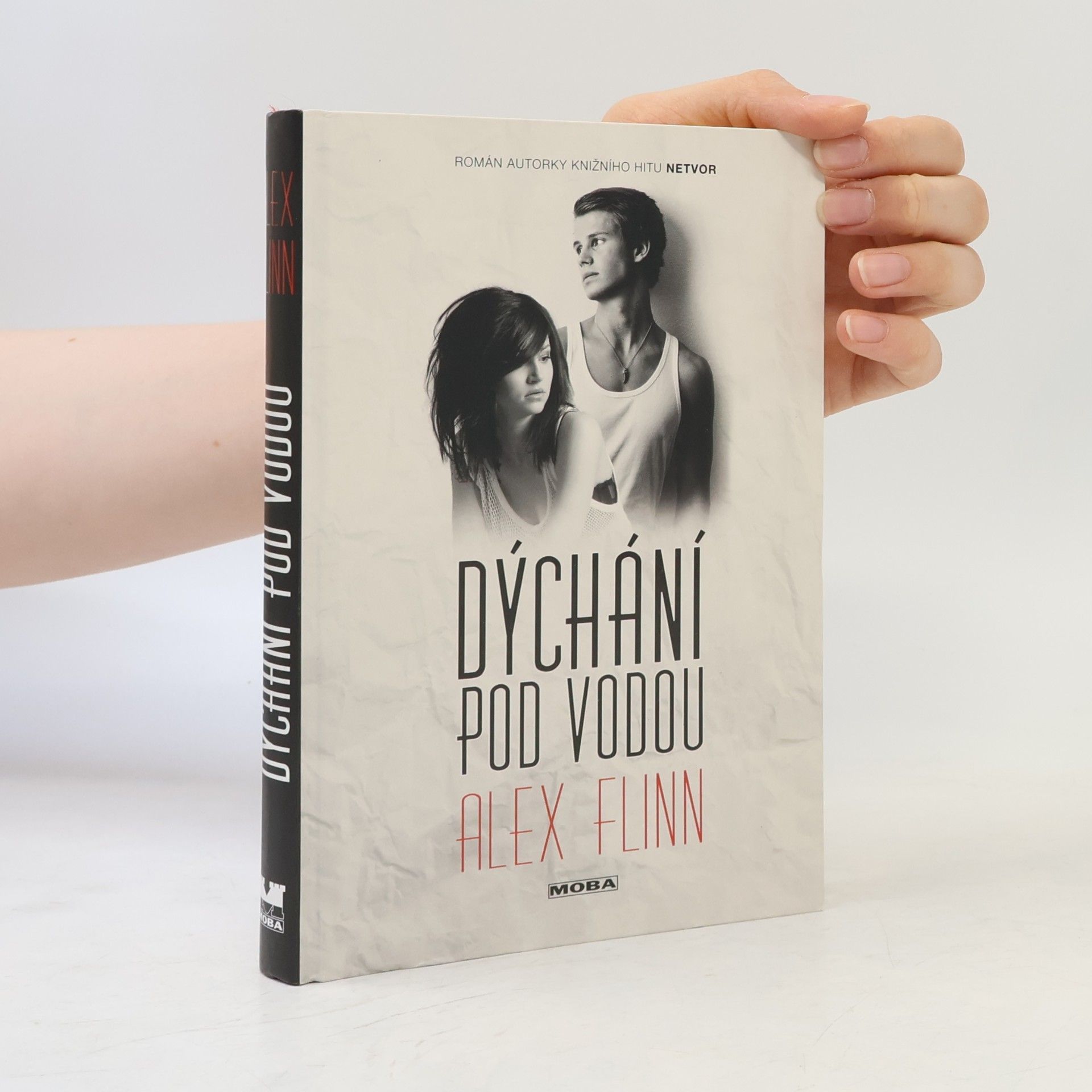 Alex Flinn Dýchání pod vodou