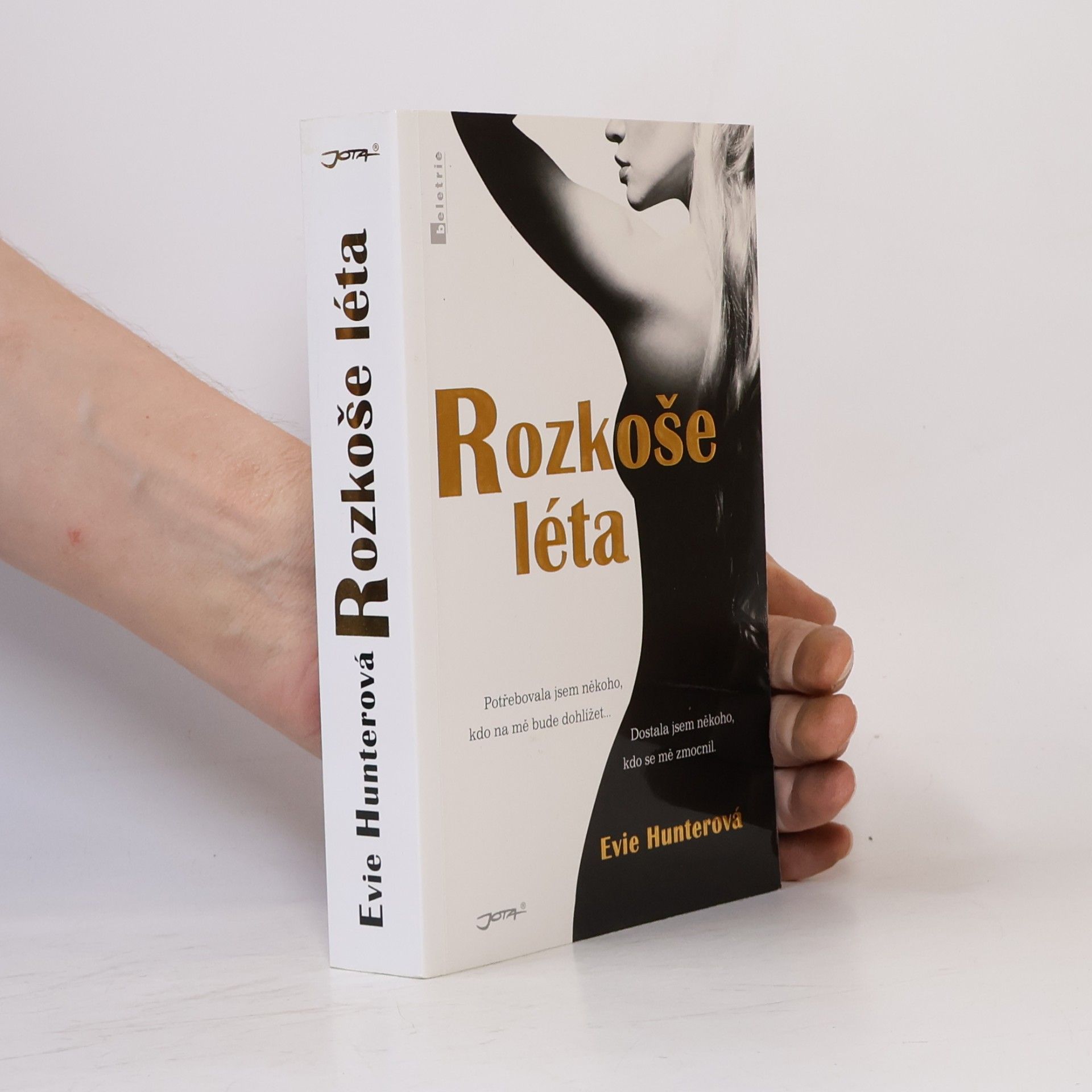 Evie Hunter Rozkoše léta