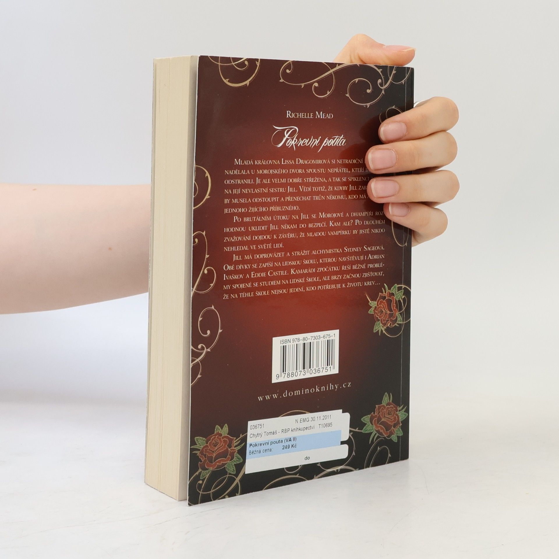 Richelle Mead Pokrevní pouta. 1. díl