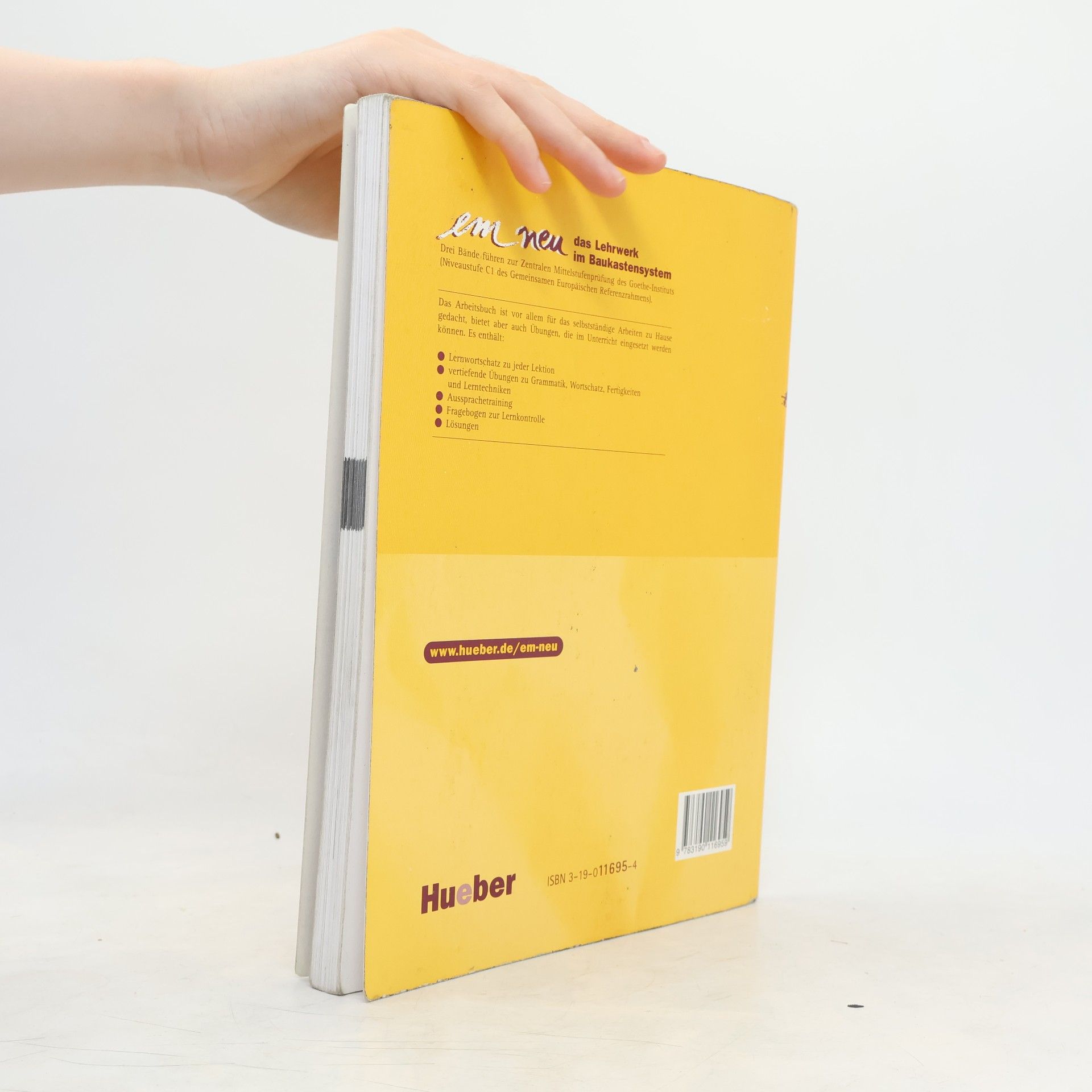 Michaela Perlmann-Balme em neu Hauptkurs: Deutsch als Fremdsprache für Mittelstufe. Arbeitsbuch, Niveaustufe B2