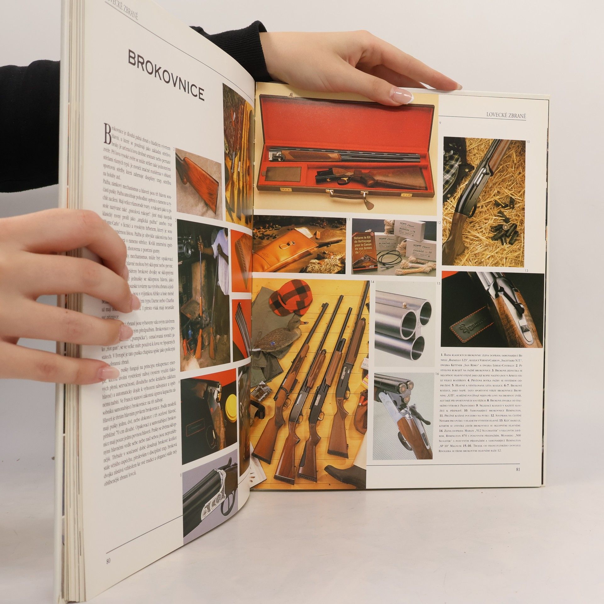 Autorenkollektiv Zbraně v 1000 fotografiích