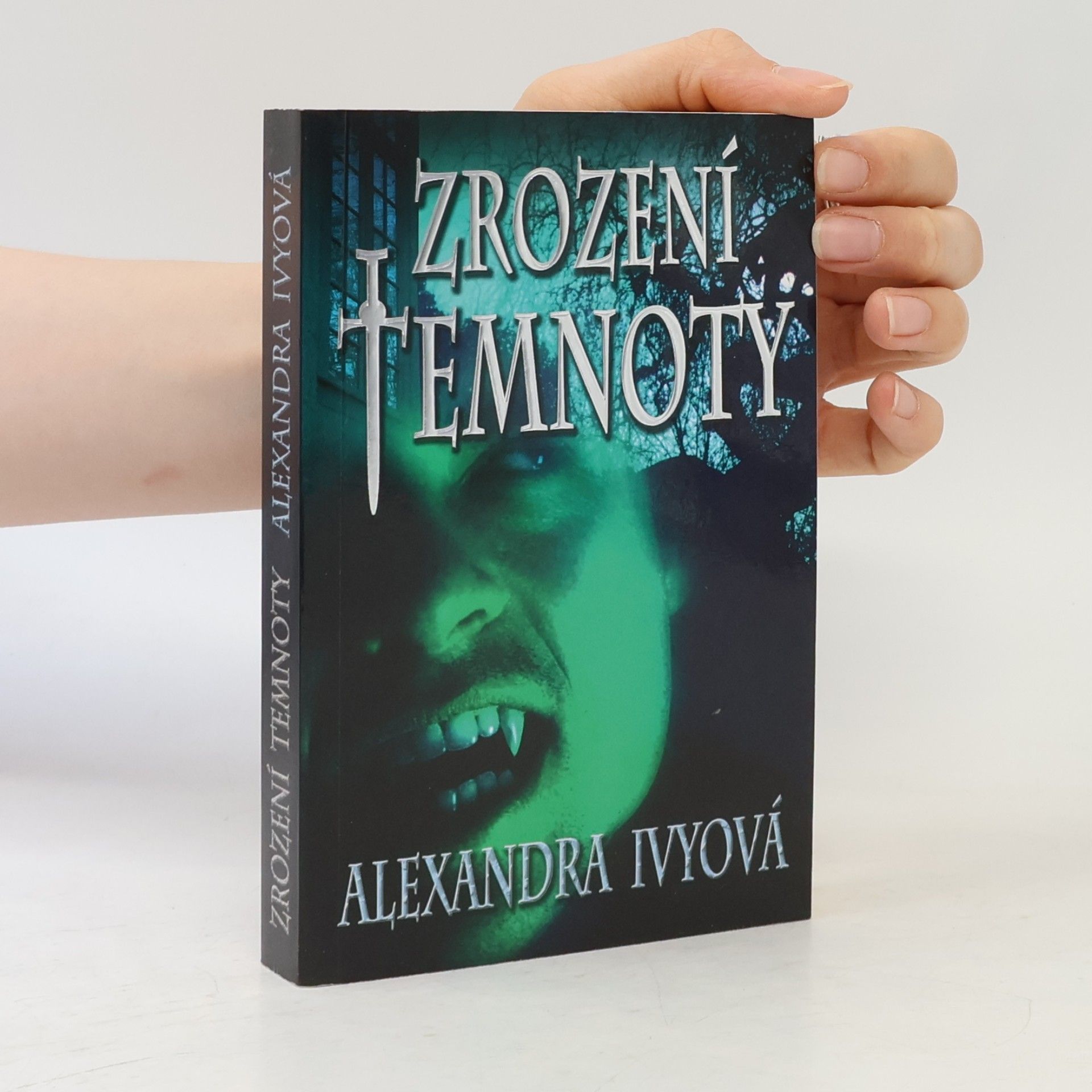 Alexandra Ivy Zrození temnoty
