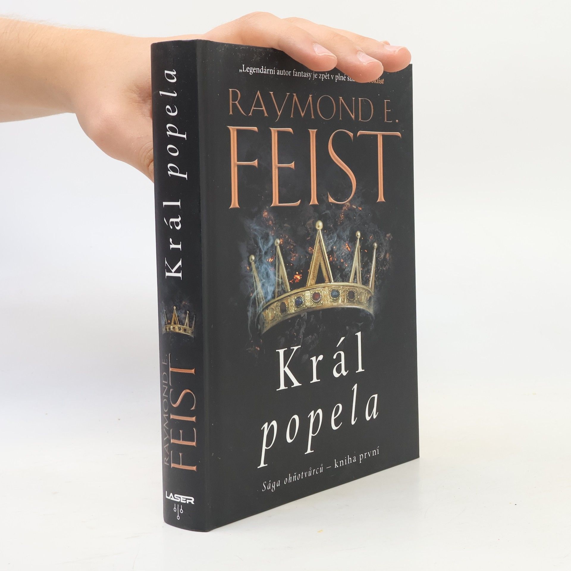 Raymond Elias Feist Král popela