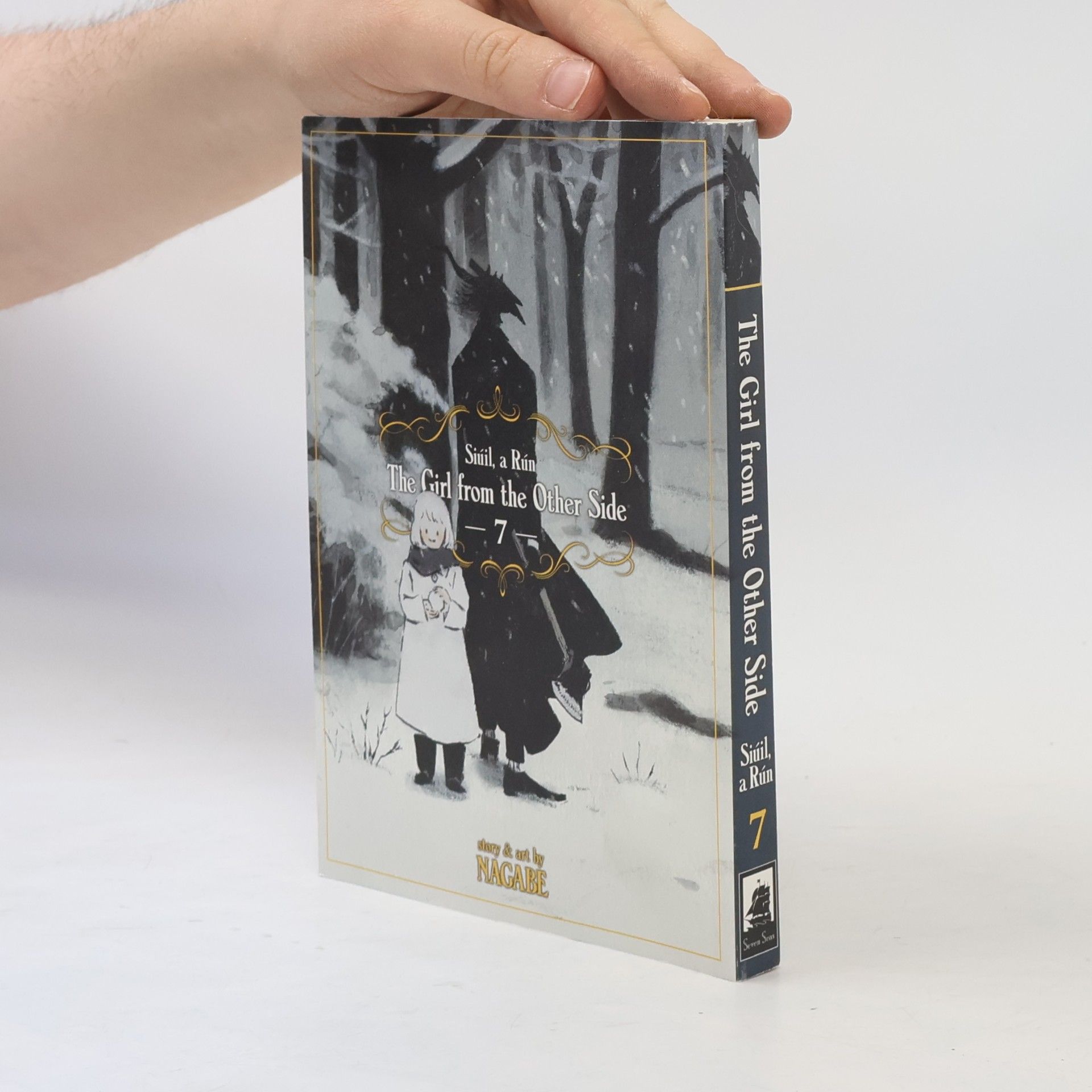 The Girl From The Other Side: Siuil A Run Vol. 7