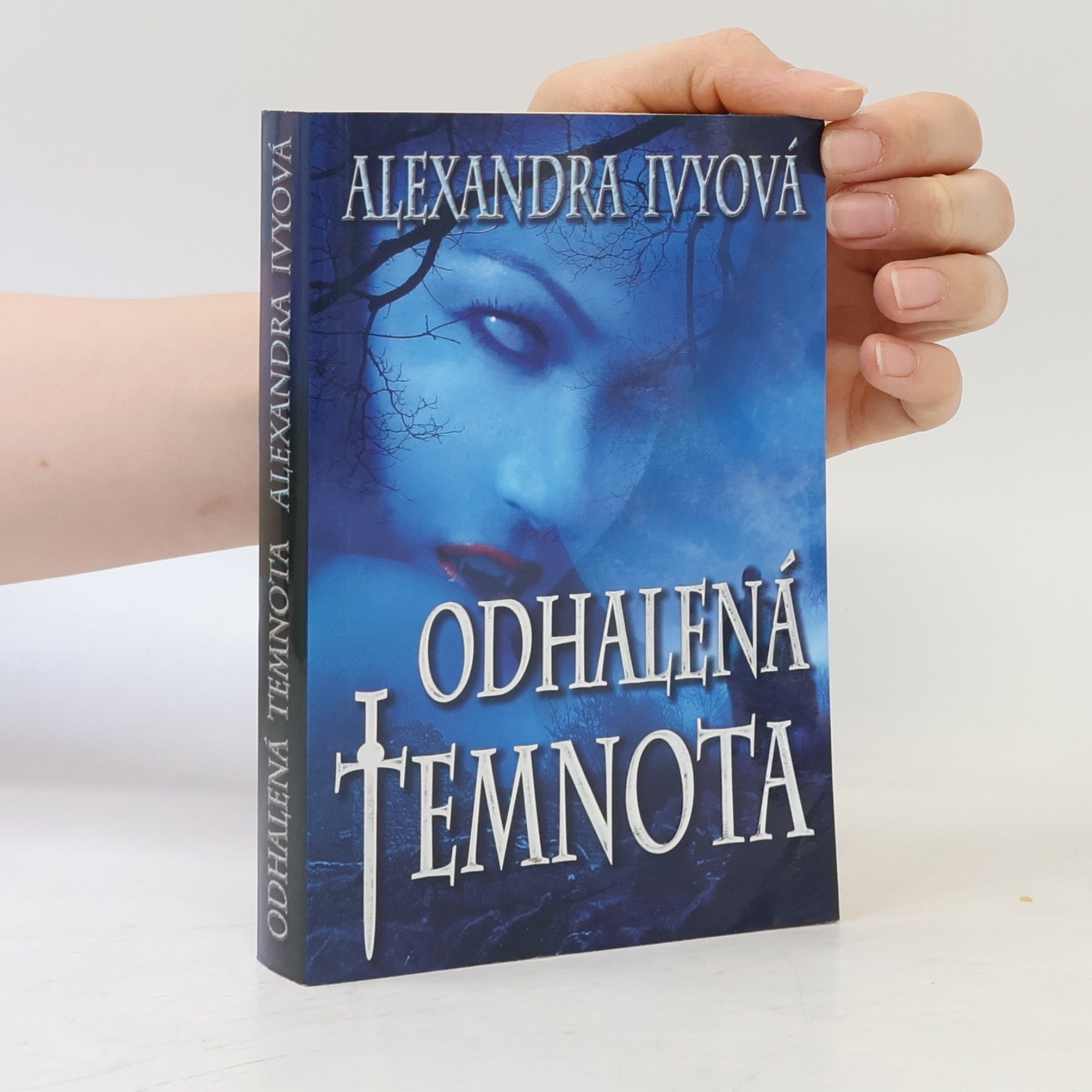 Alexandra Ivy Odhalená temnota