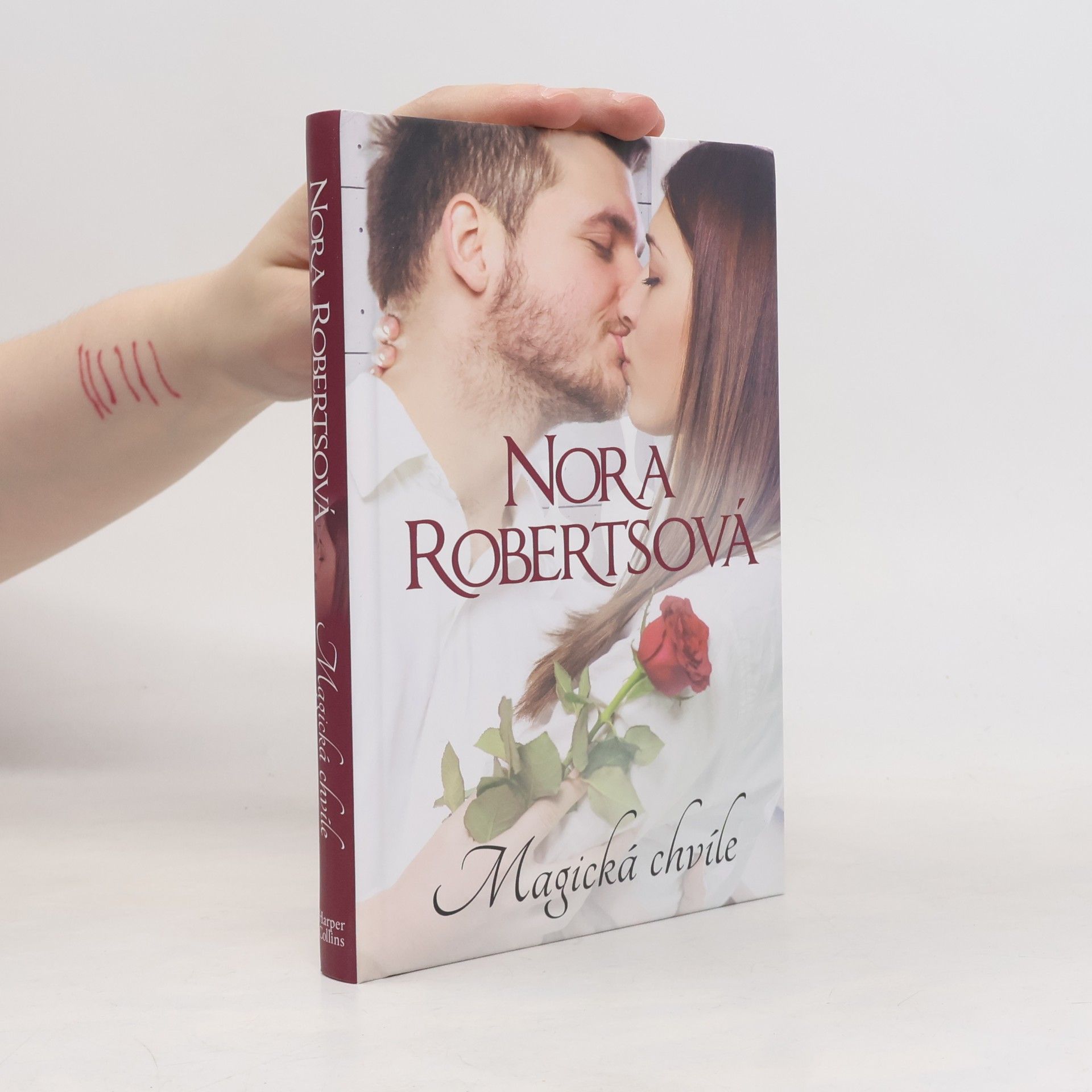 Nora Roberts Magická chvíle