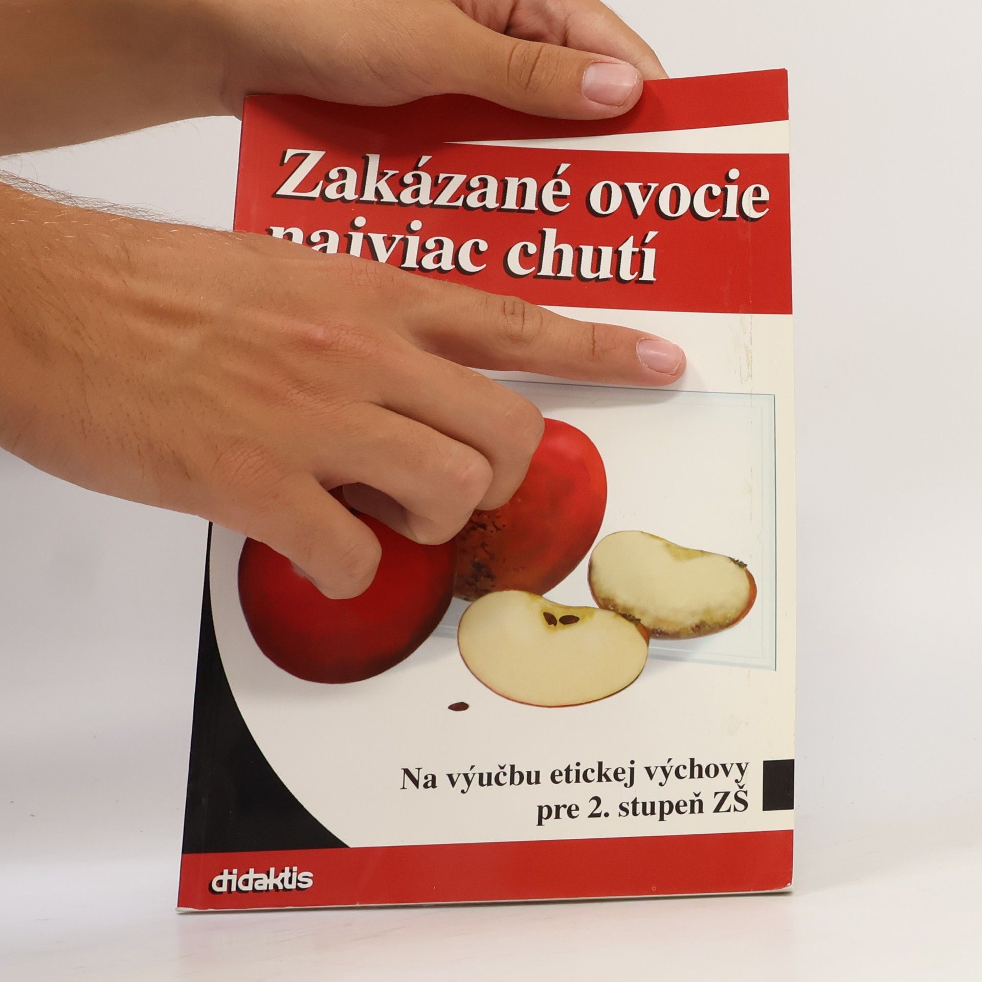 Kveta Slyšková Zakázané ovocie najviac chutí