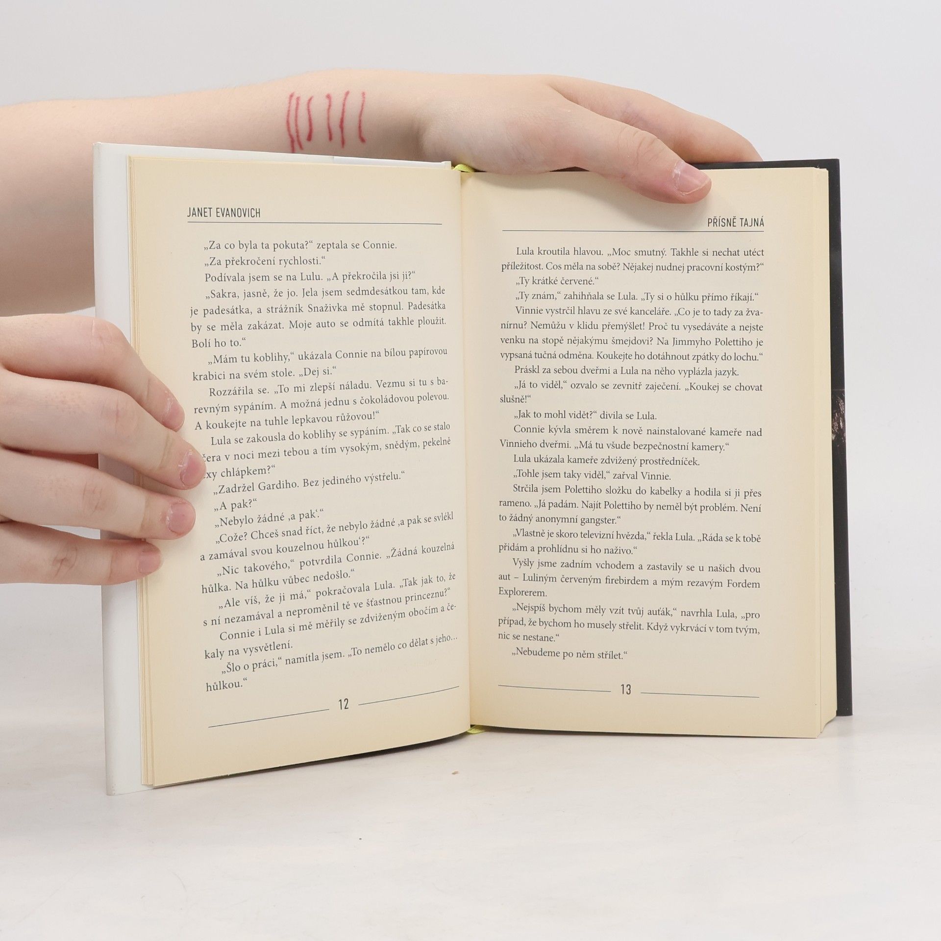 Janet Evanovich Přísně tajná
