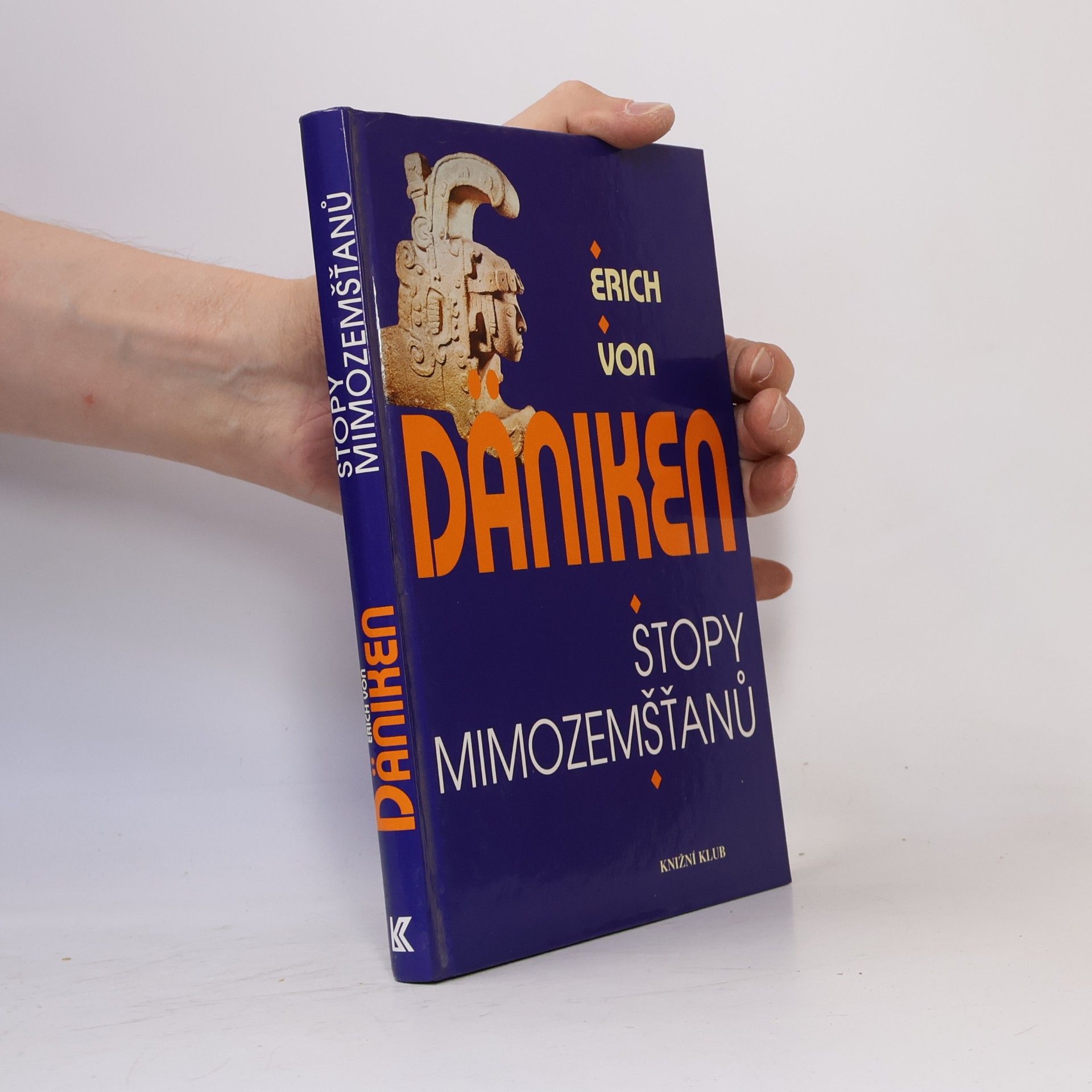 Erich von Däniken Stopy mimozemšťanů