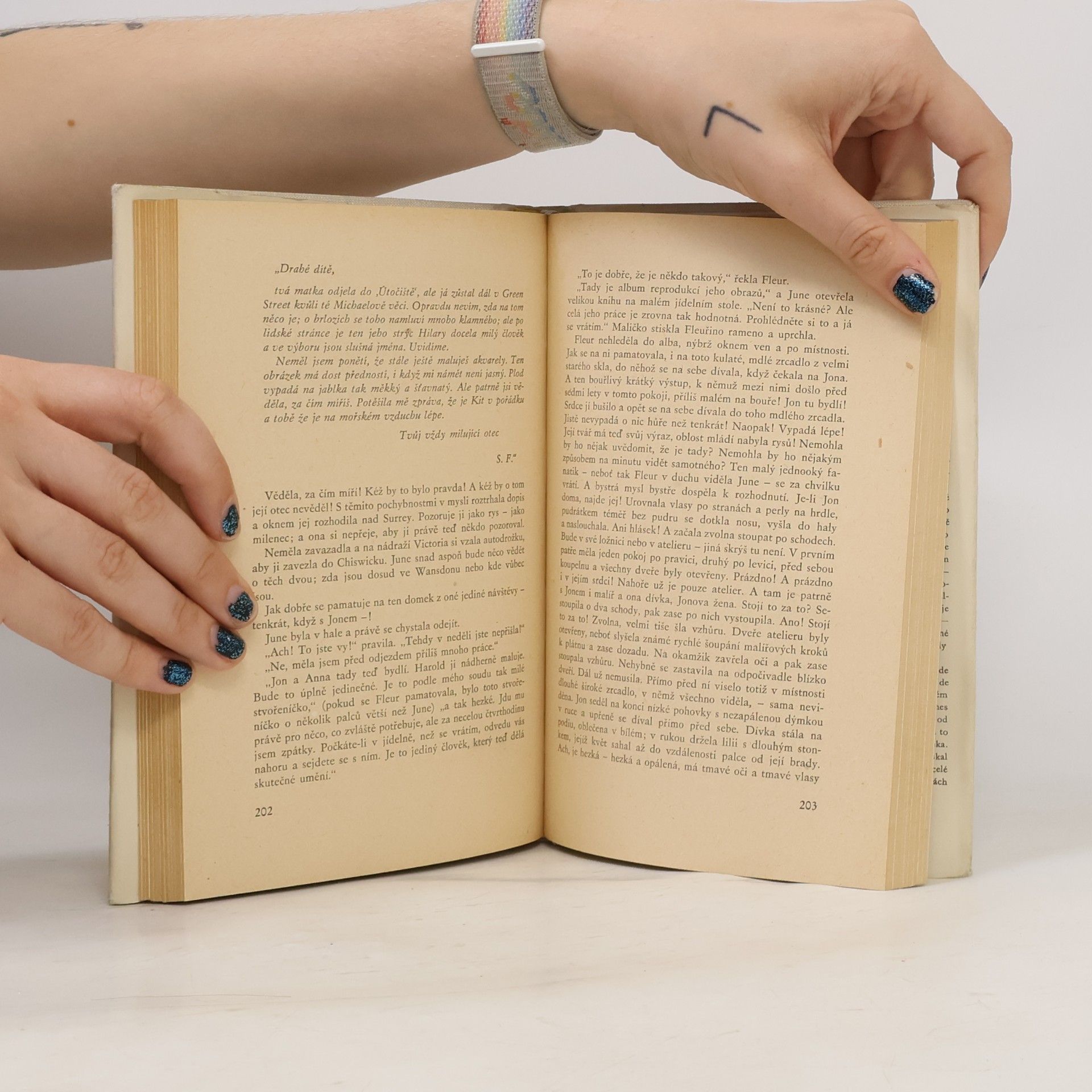 John Galsworthy Moderní komedie III. Labutí zpěv