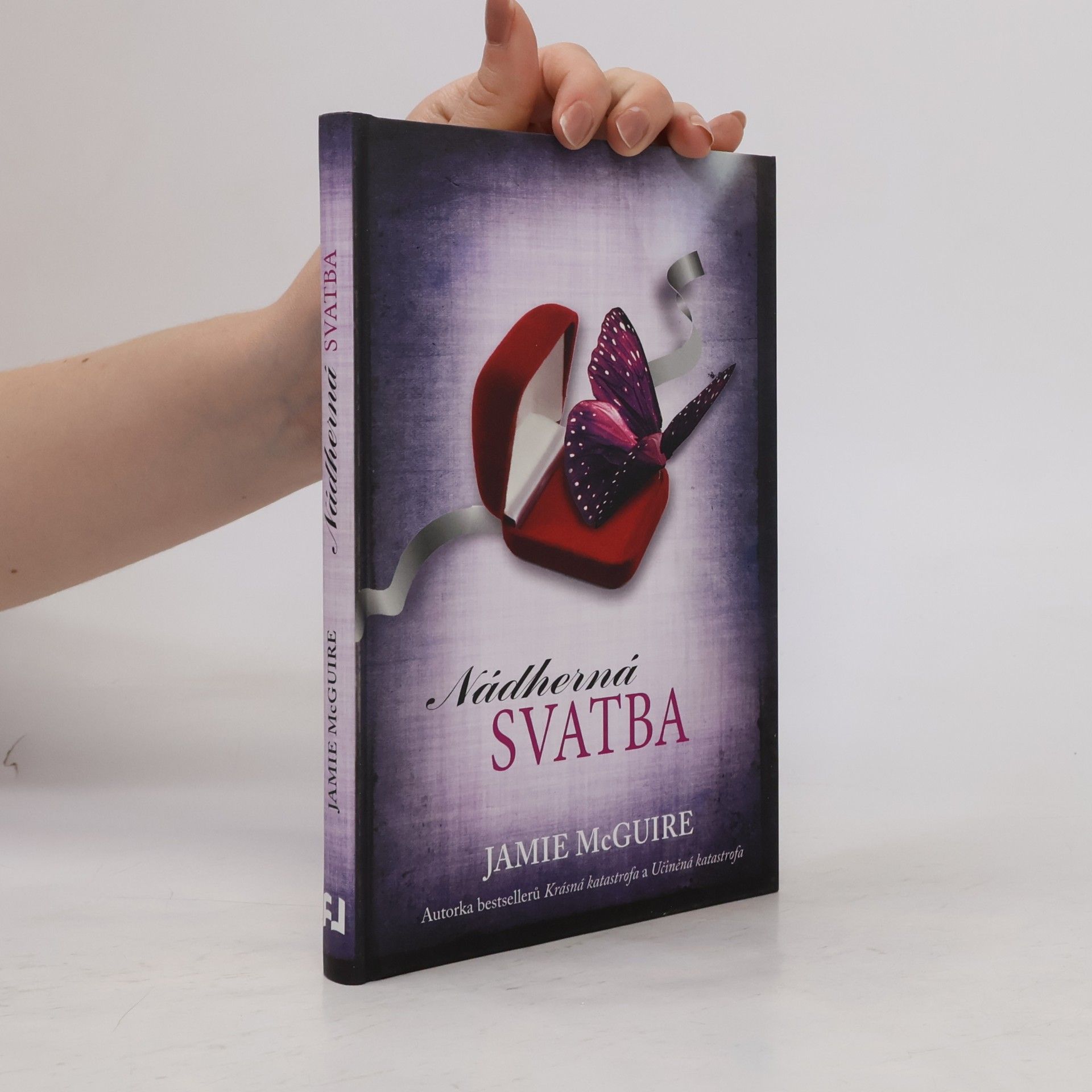 Jamie McGuire Nádherná svatba