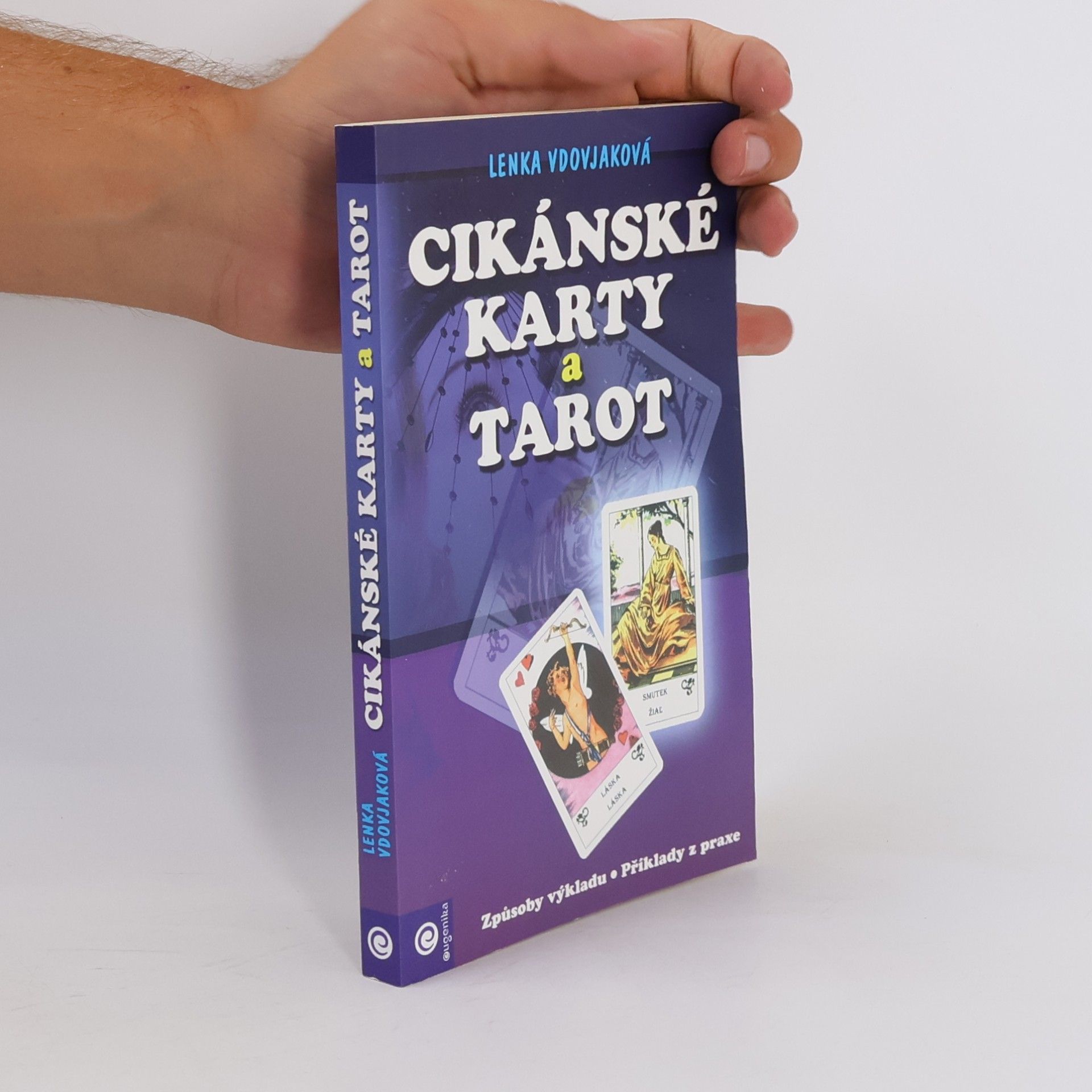 Cikánské karty a tarot