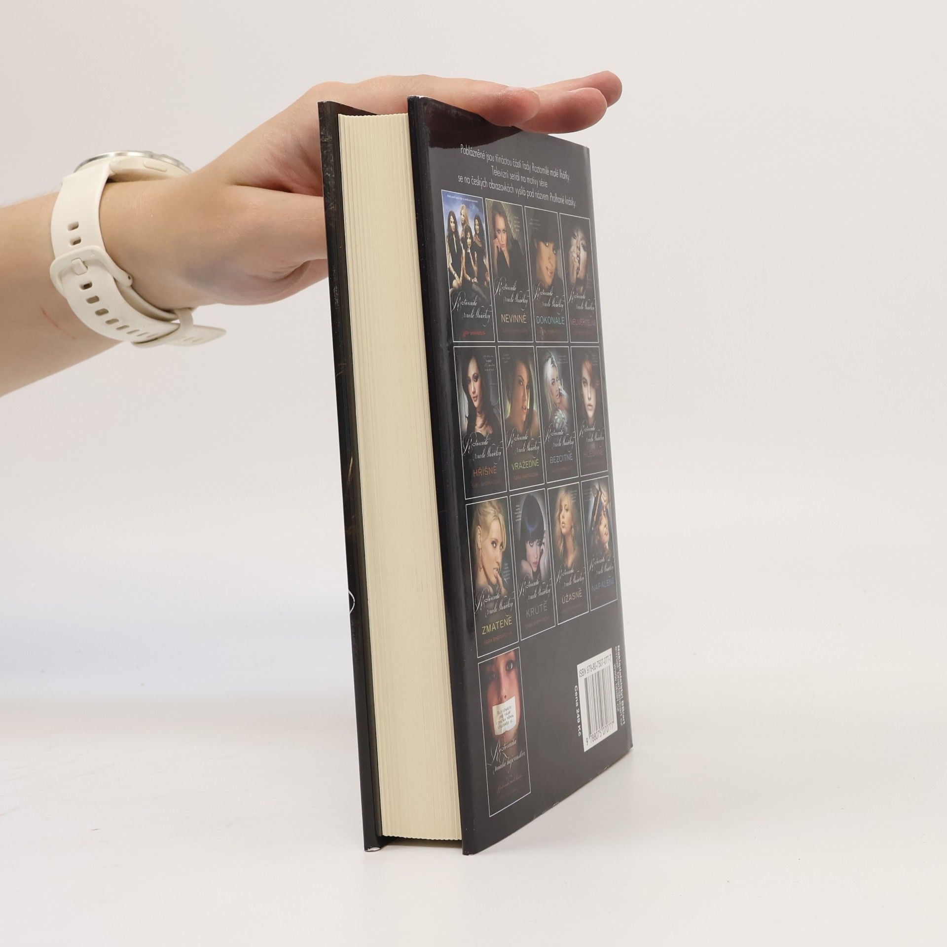 Sara Shepard Roztomilé malé lhářky. Poblázněné