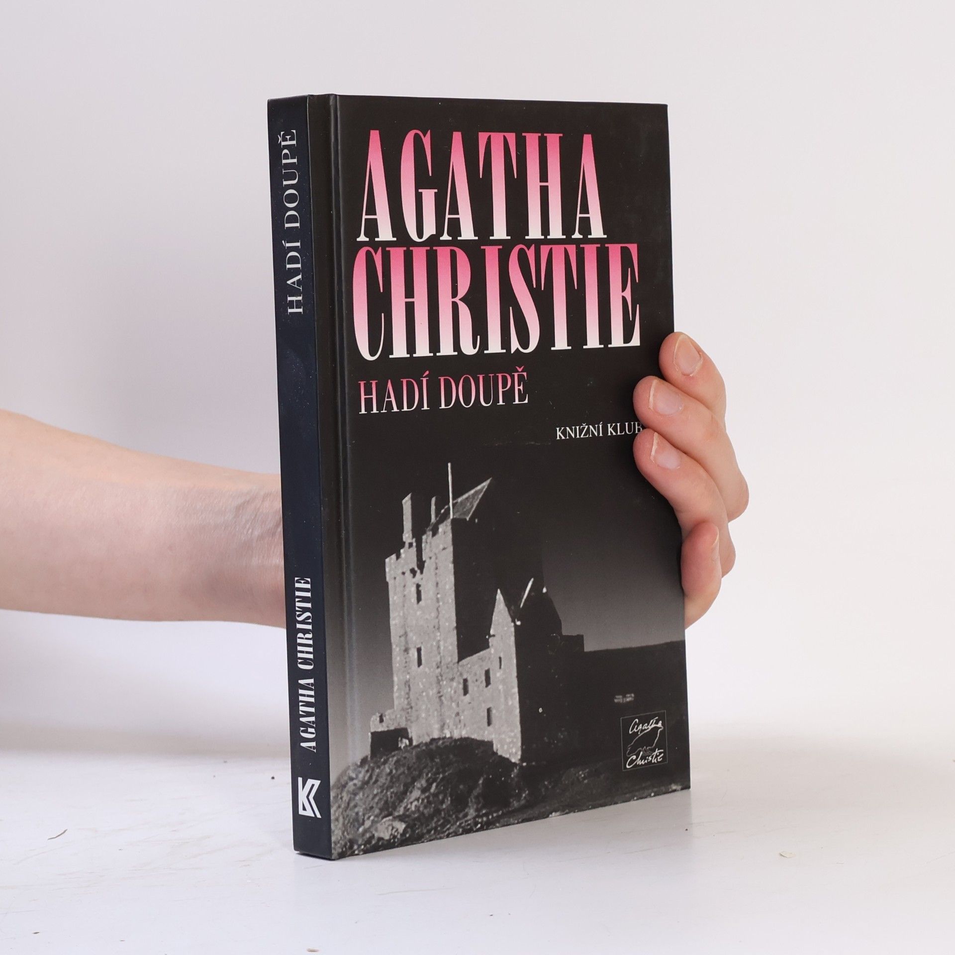 Agatha Christie Hadí doupě
