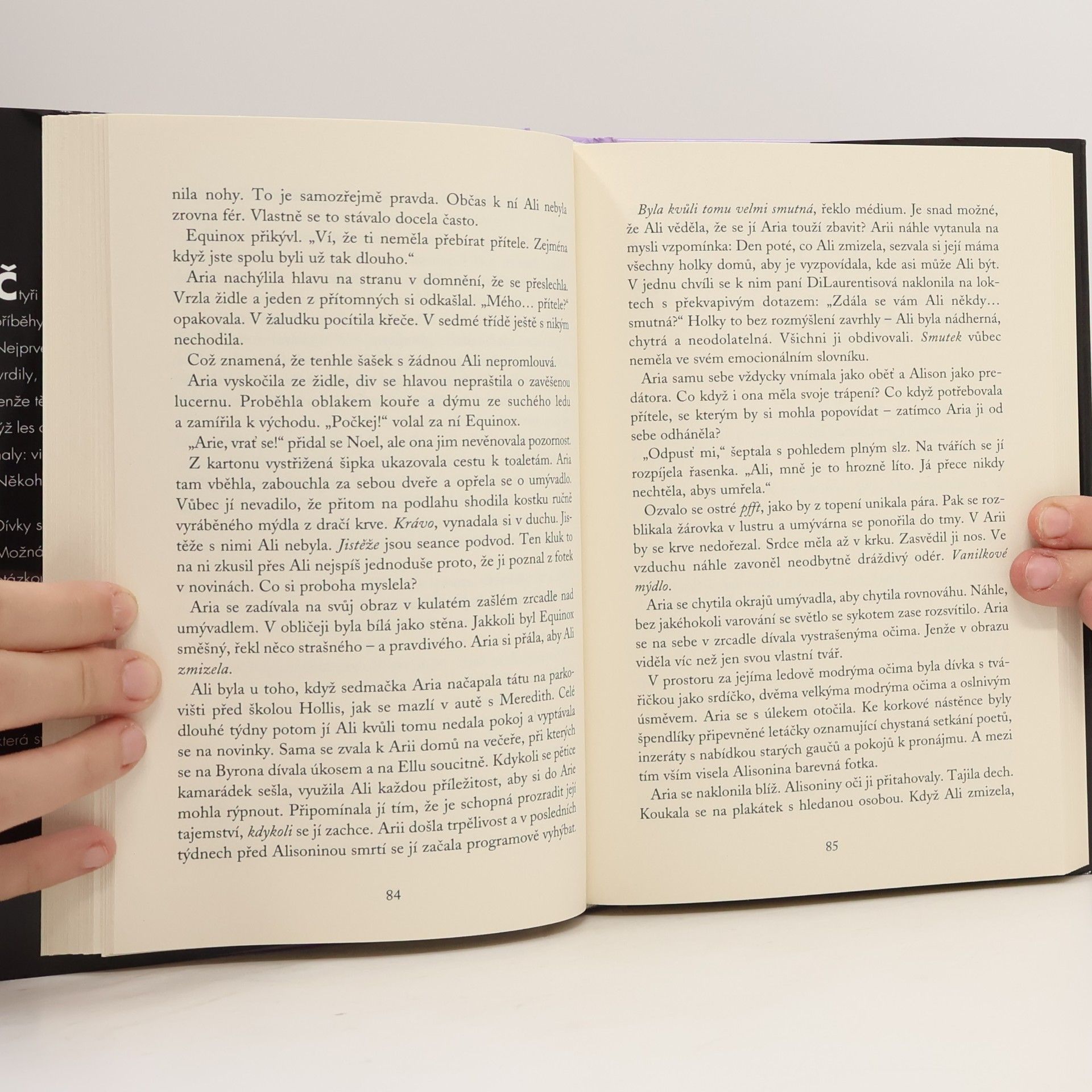 Sara Shepard Roztomilé malé lhářky: Bezcitné