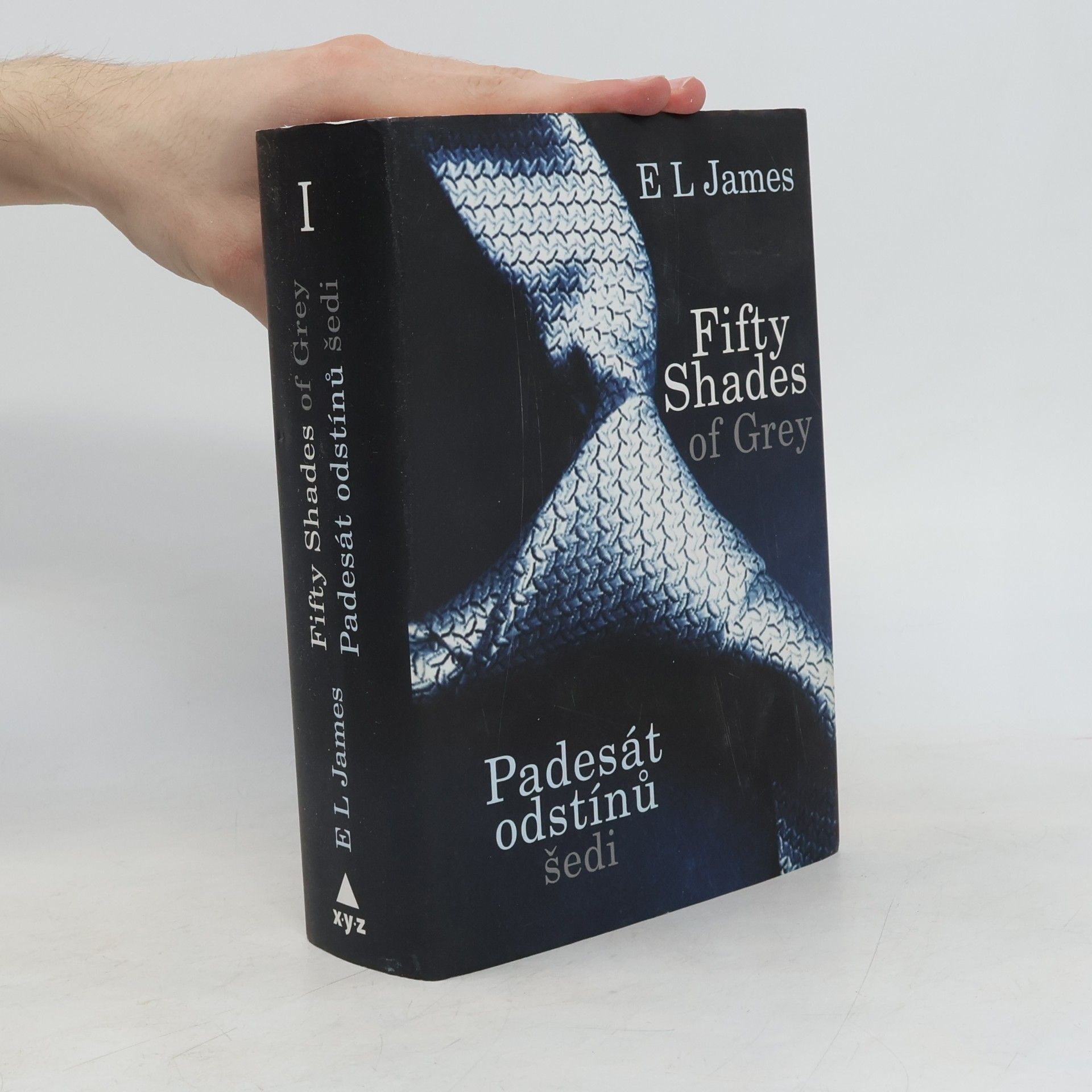 E L James Padesát odstínů šedi