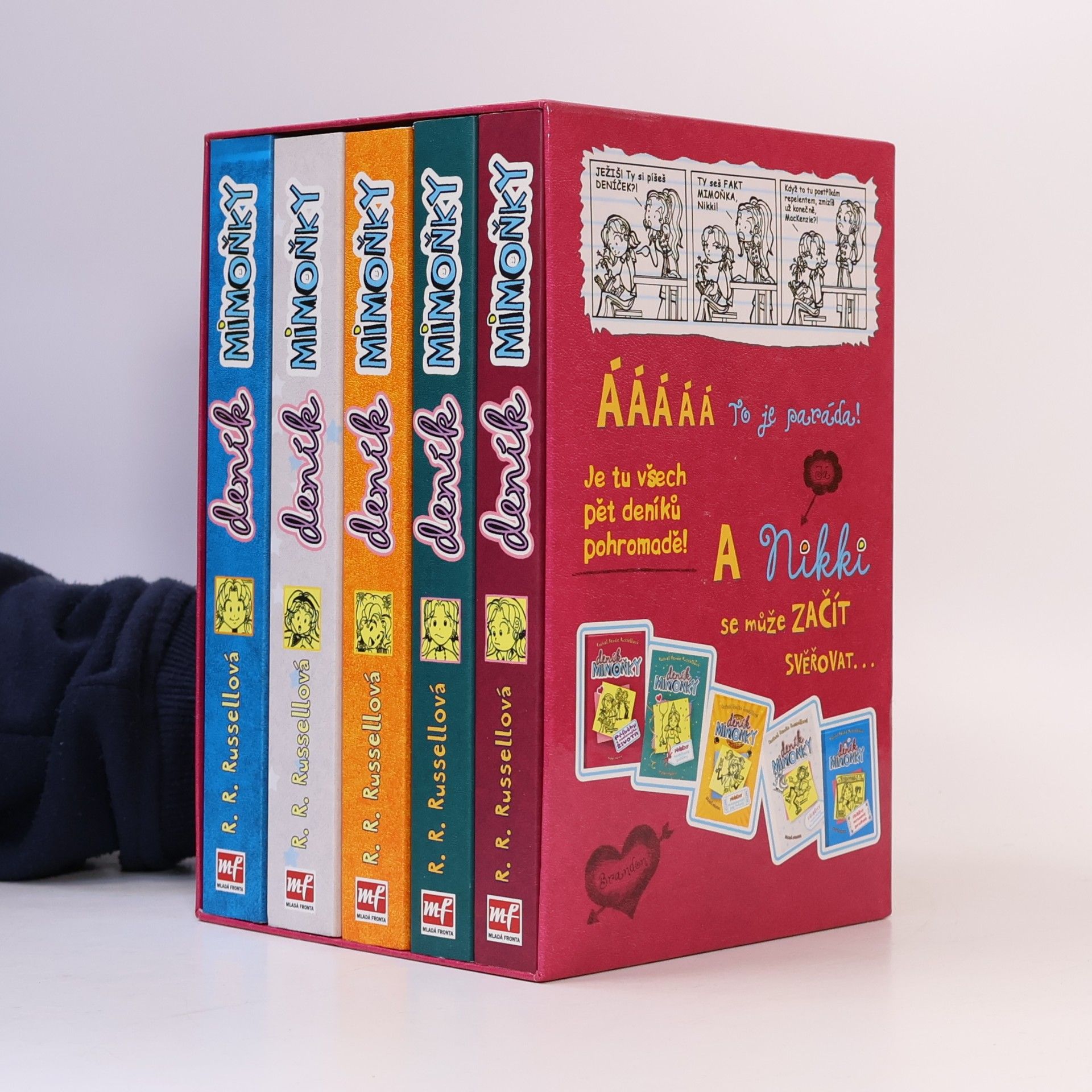 Rachel Renee Russell Deník mimoňky 1-5 (box)