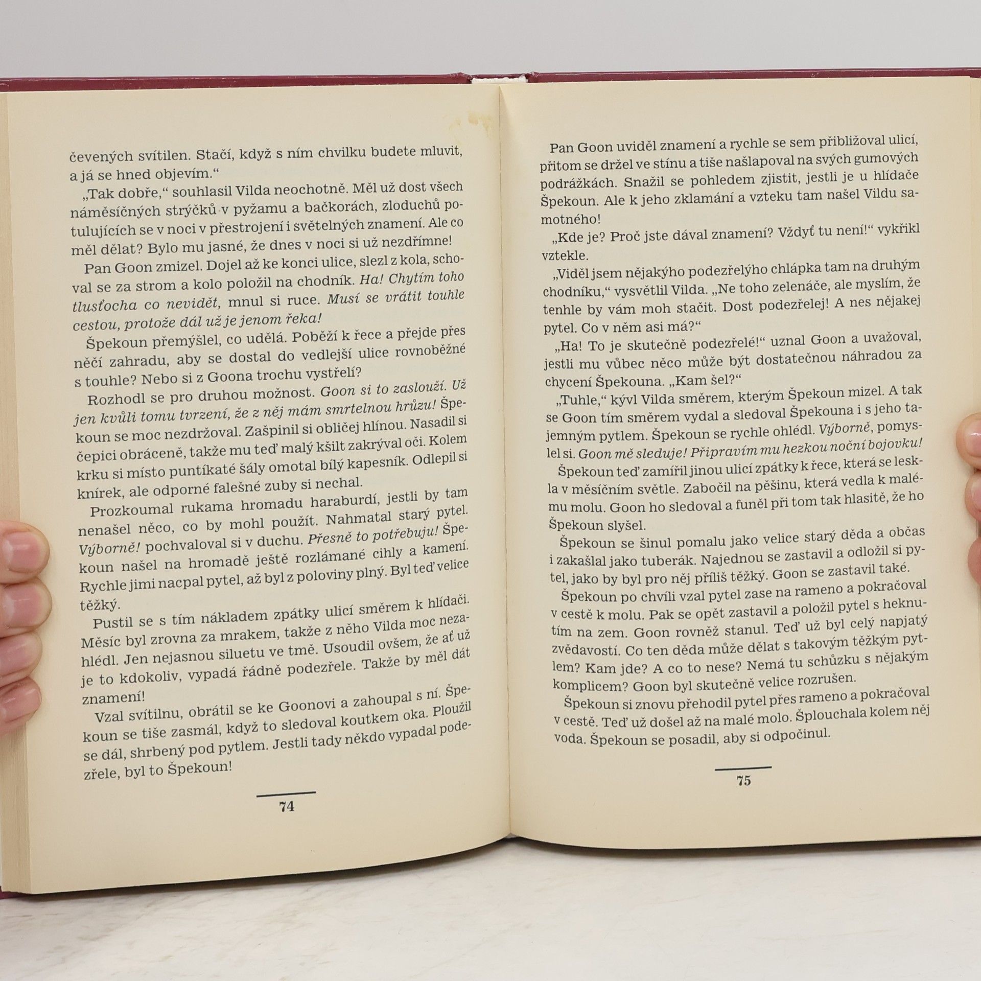 Enid Blyton Tajemství záhadného balíčku