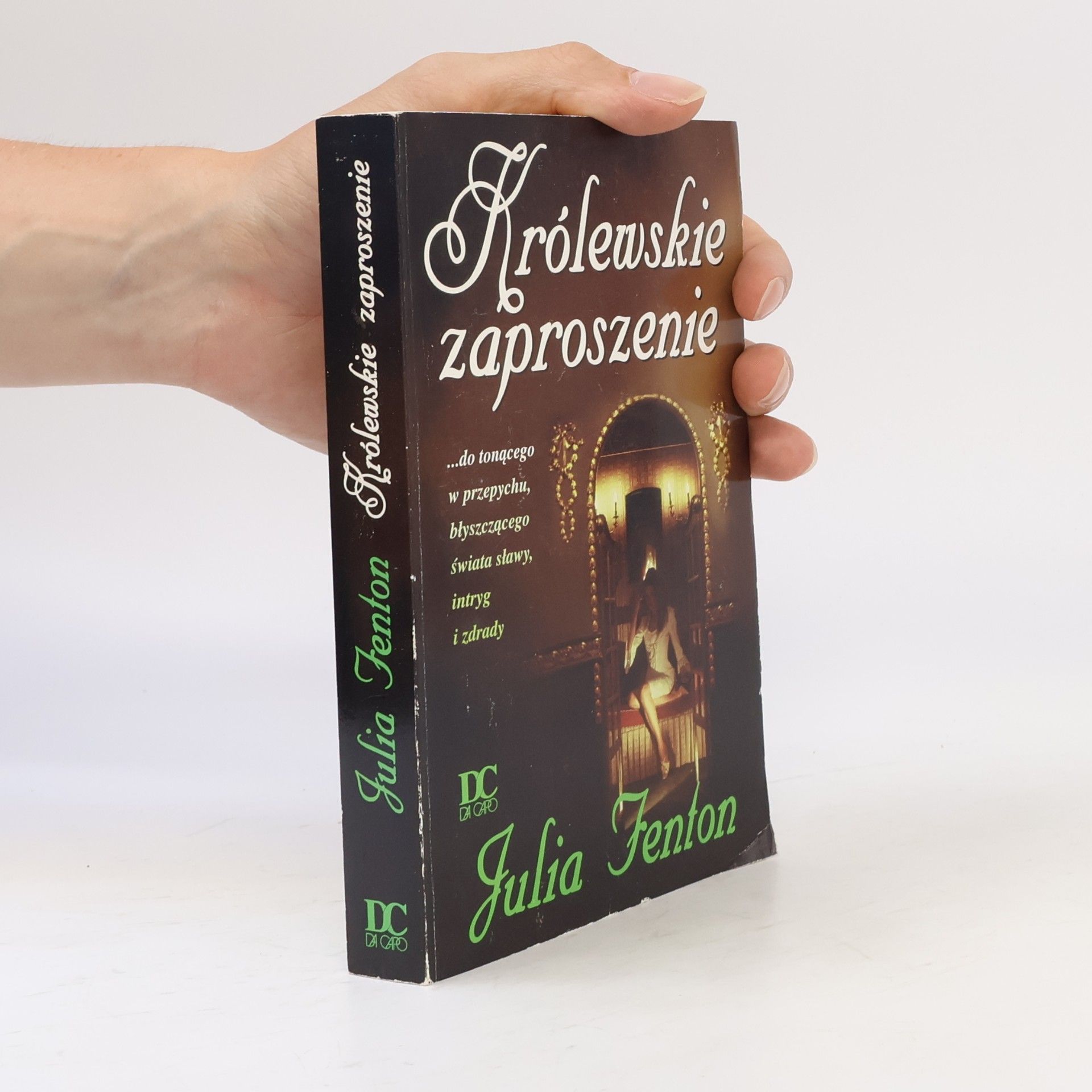 Julia Fenton Królewskie zaproszenie