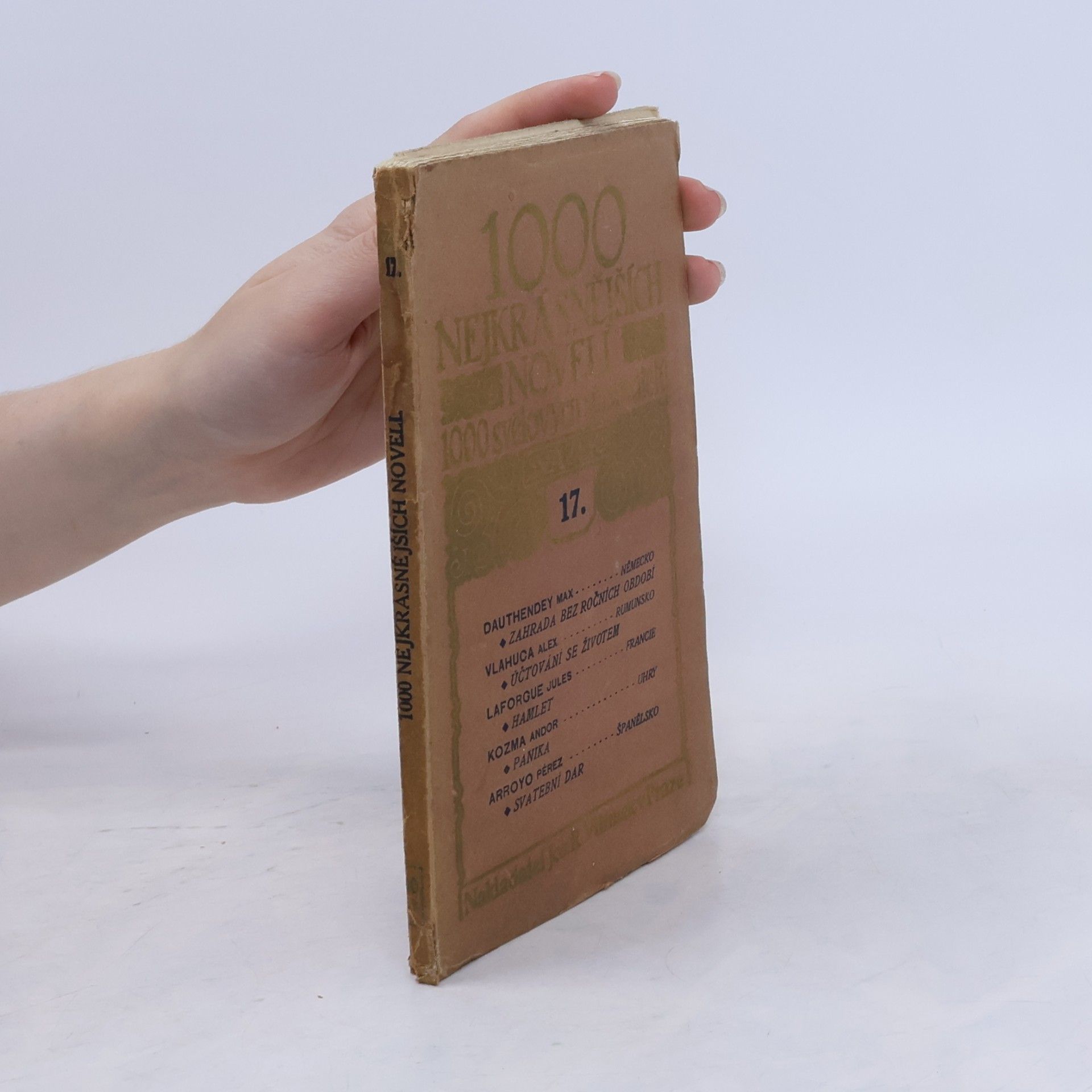 Autorenkollektiv 1000 nejkrásnějších novel
