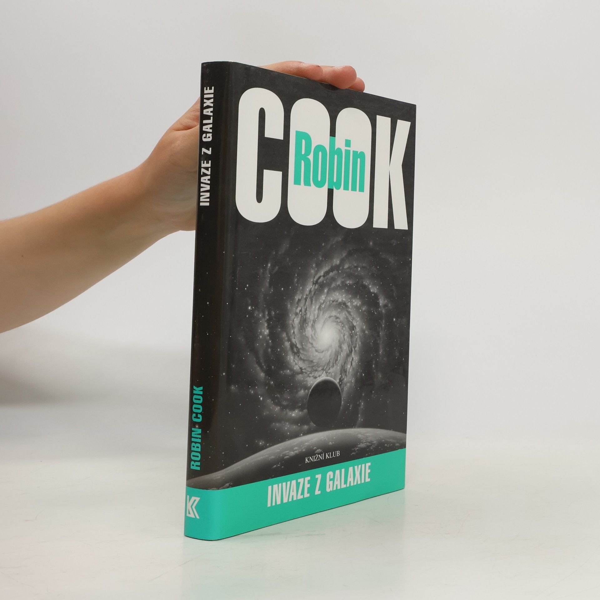 Robin Cook Invaze z galaxie