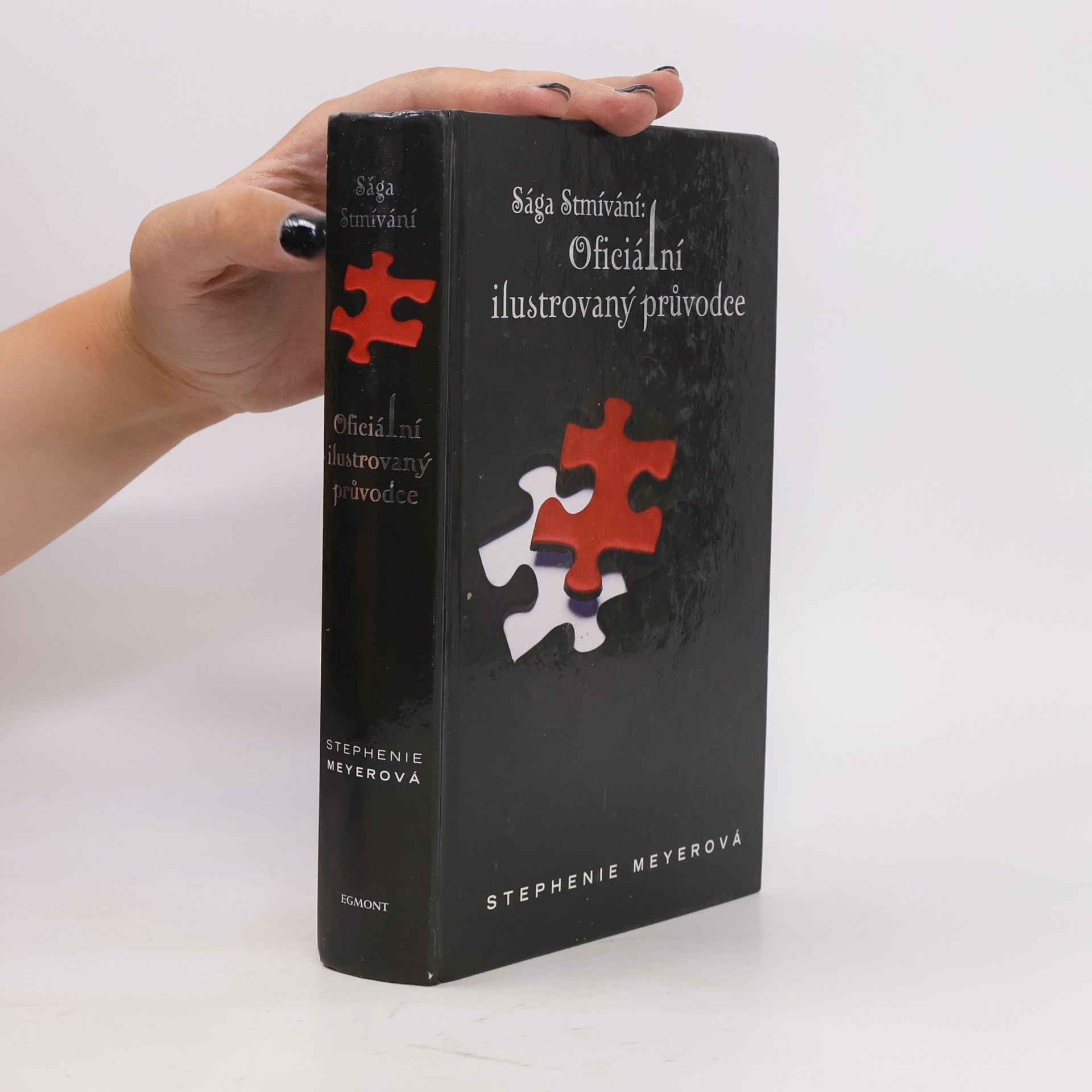 Stephenie Meyer Sága Stmívání: Oficiální ilustrovaný průvodce