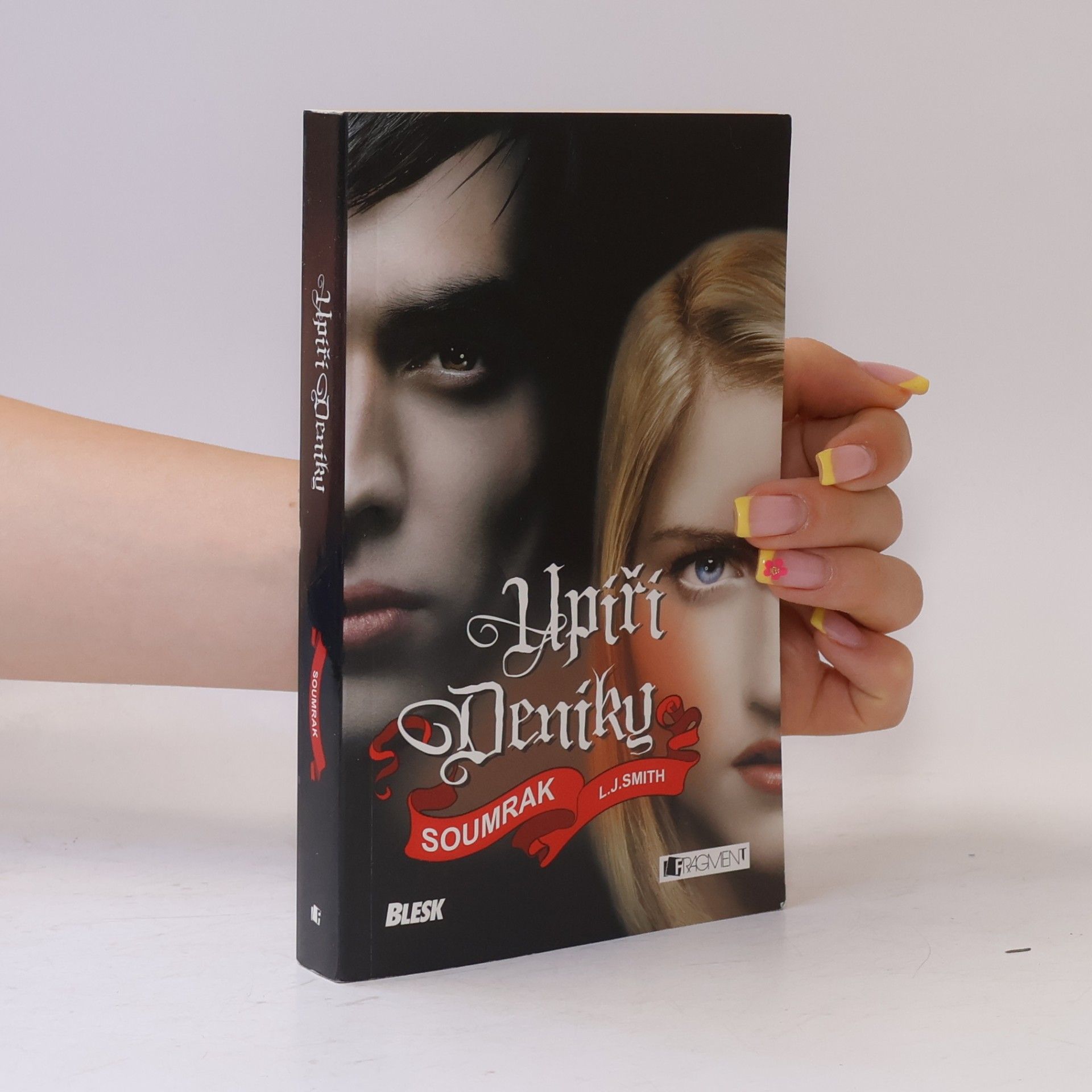 L. J. Smith Upíří deníky. Soumrak