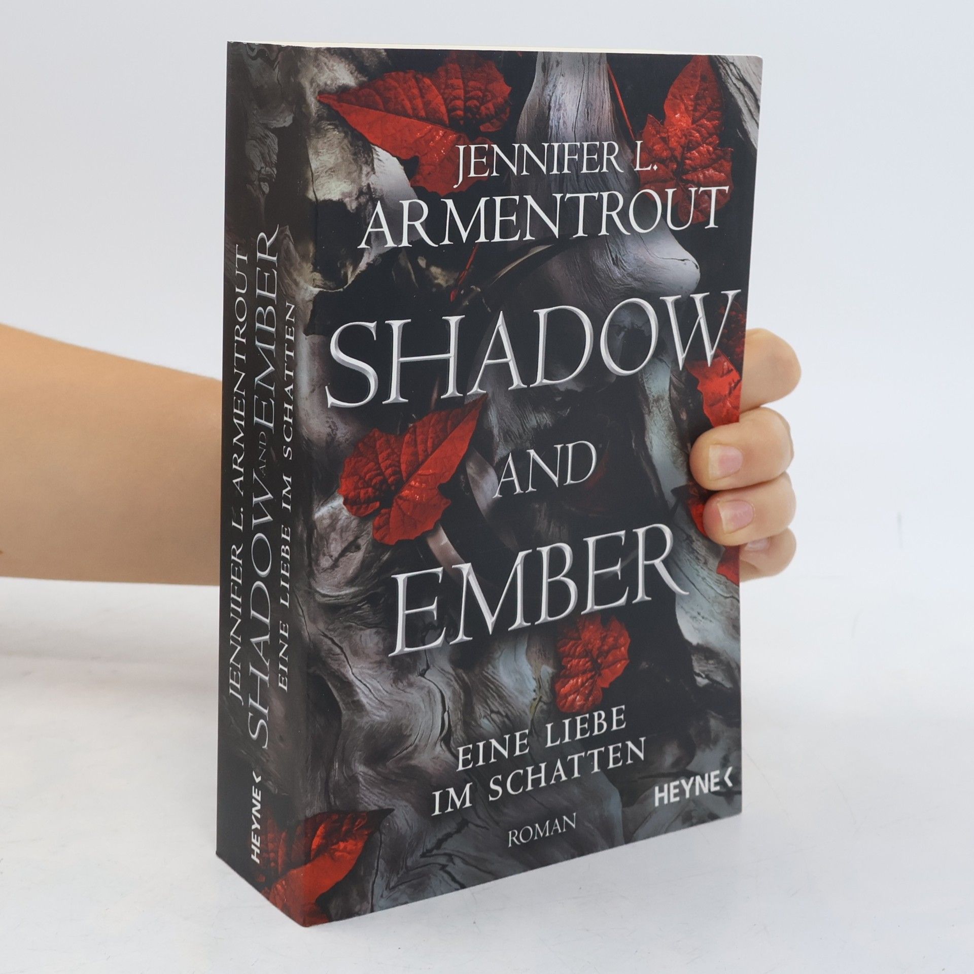 Jennifer Armentrout Shadow and Ember