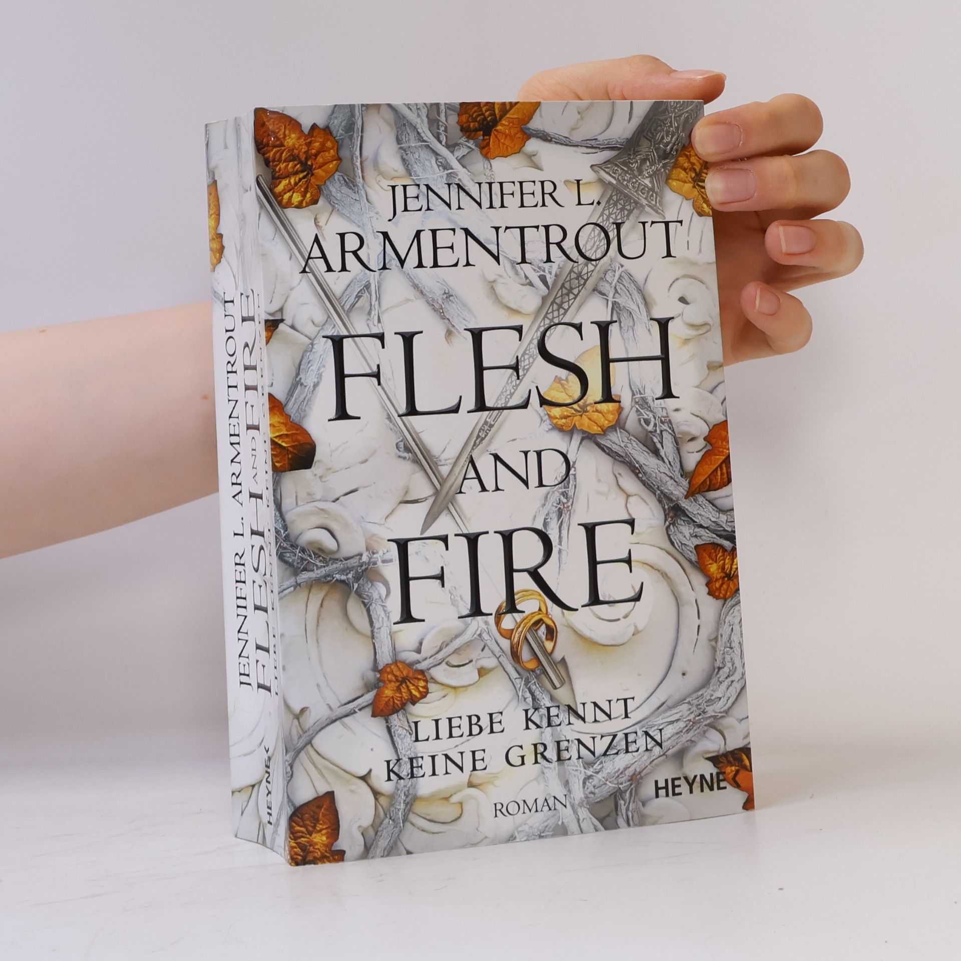 Jennifer L. Armentrout Flesh and Fire