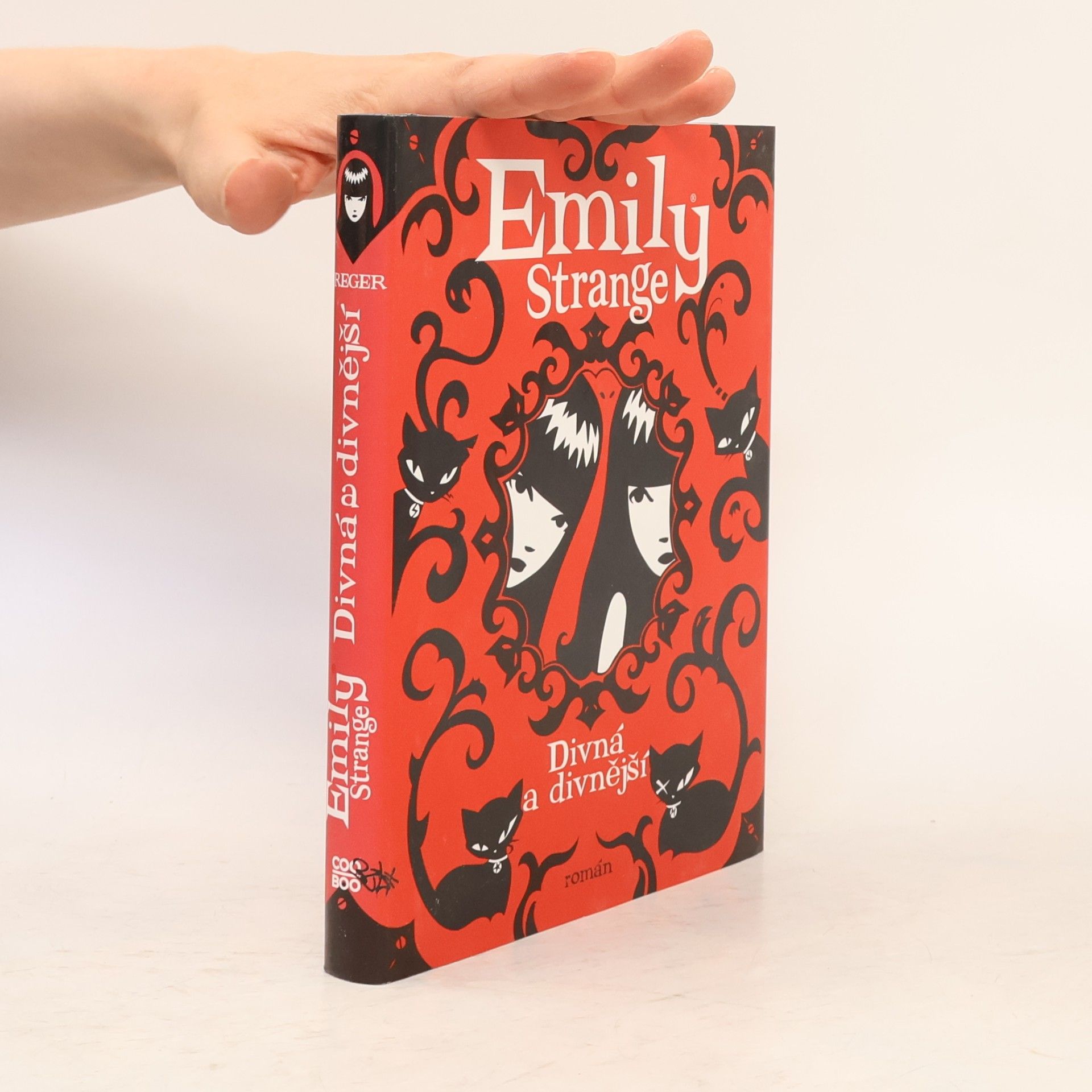 Robert Reger Emily Strange - Divná a divnější