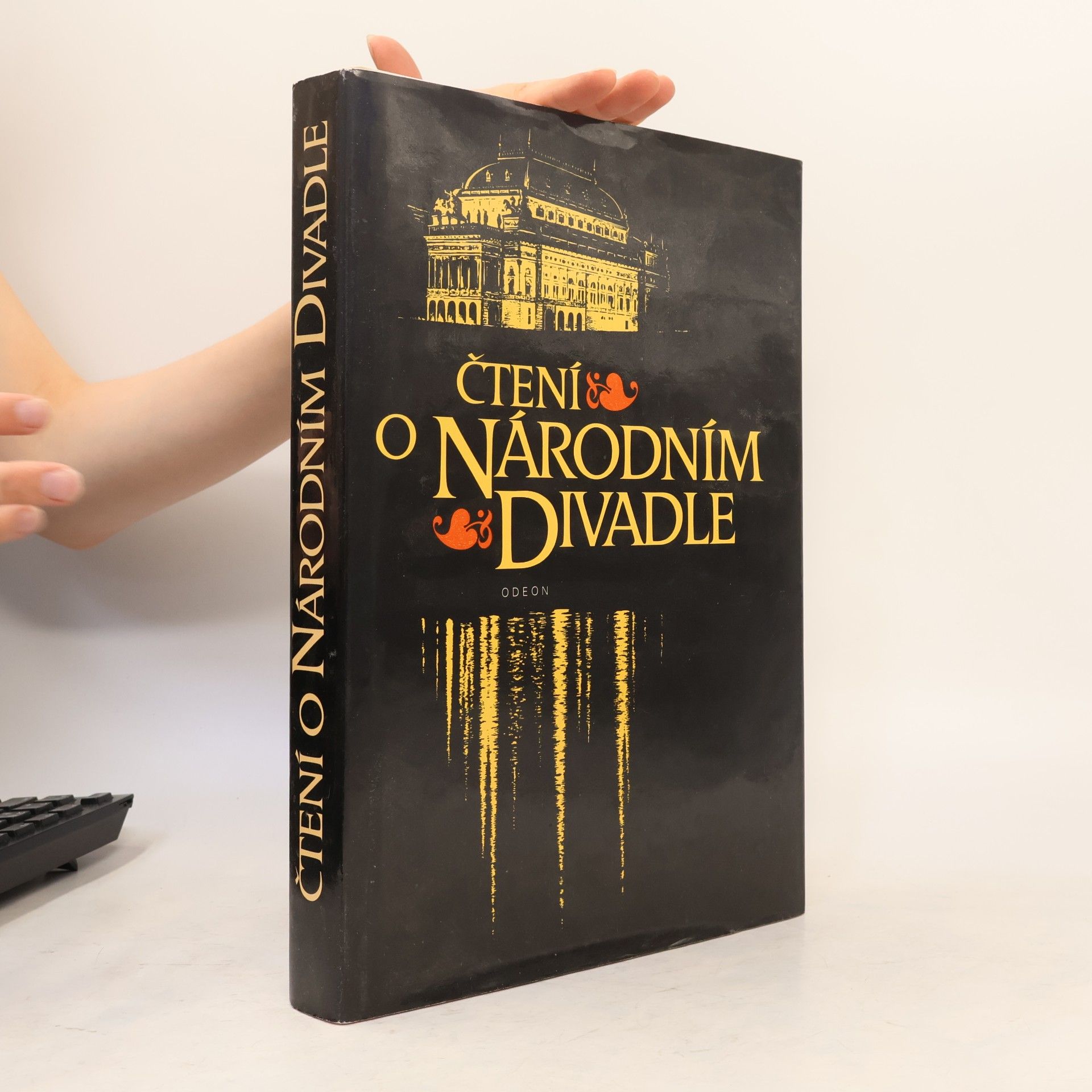 Hana Konečná Čtení o Národním divadle