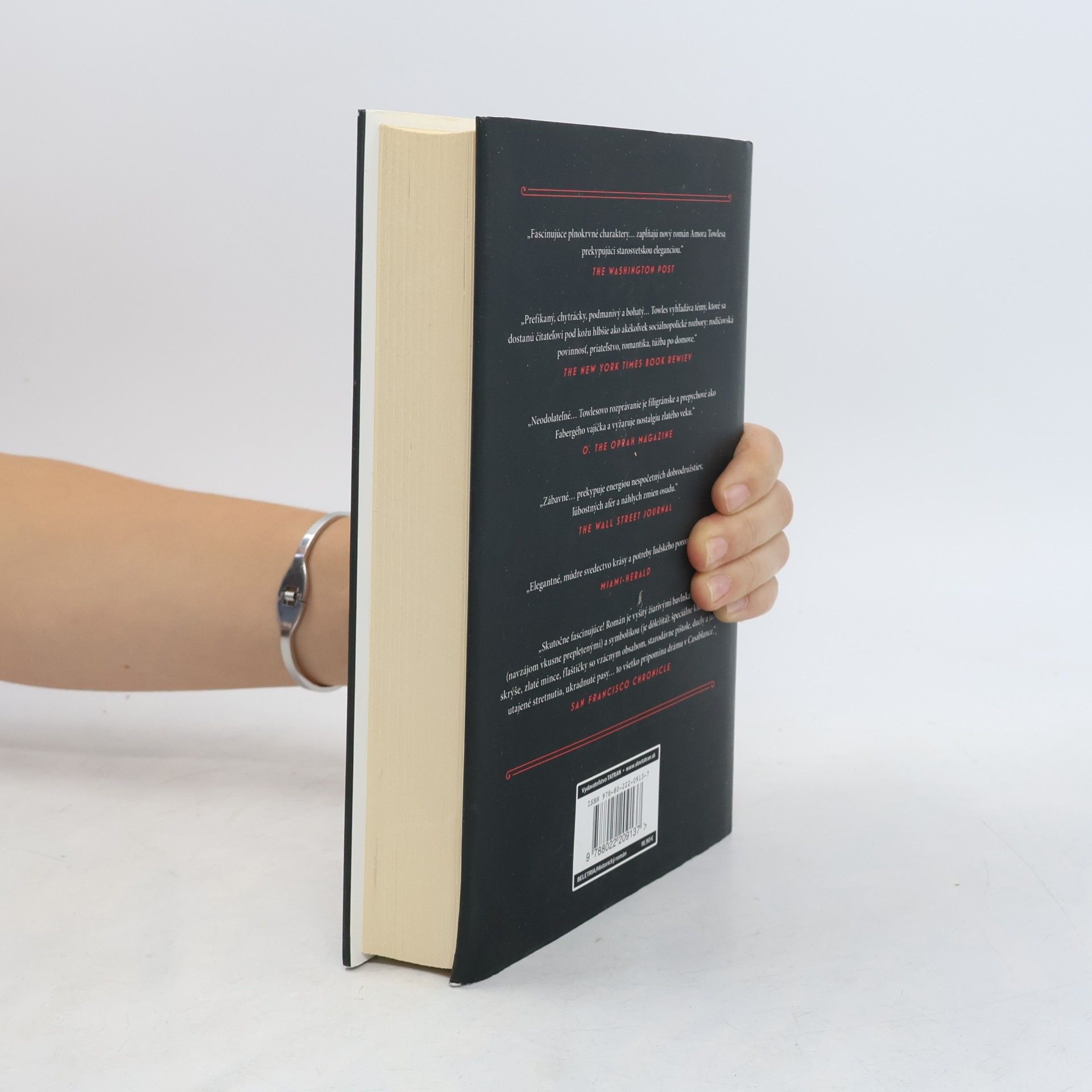Amor Towles Džentlmen v Moskve