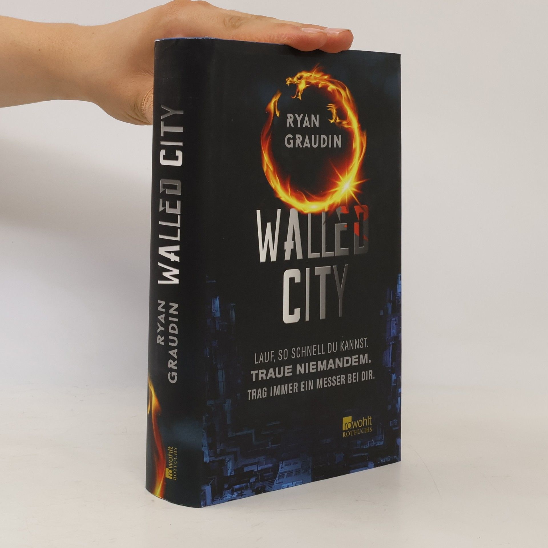 Ryan Graudin Walled City