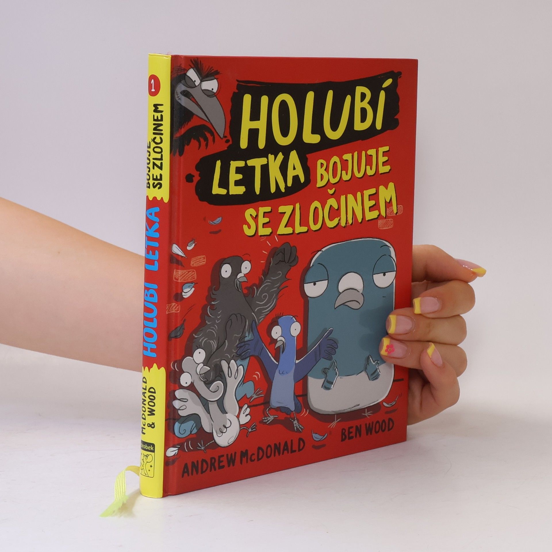 Andrew McDonald Holubí letka bojuje se zločinem