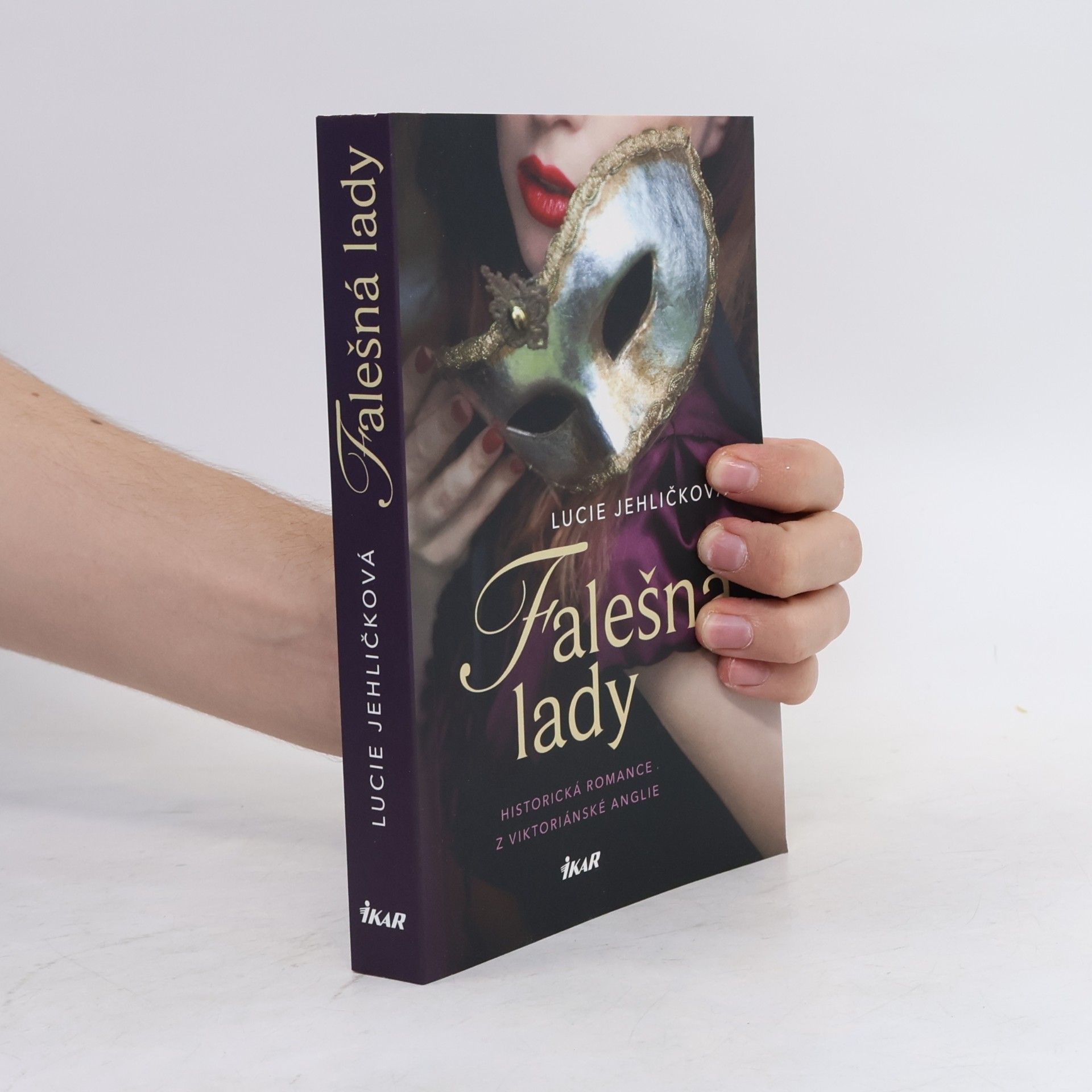 Lucie Jehličková Falešná lady