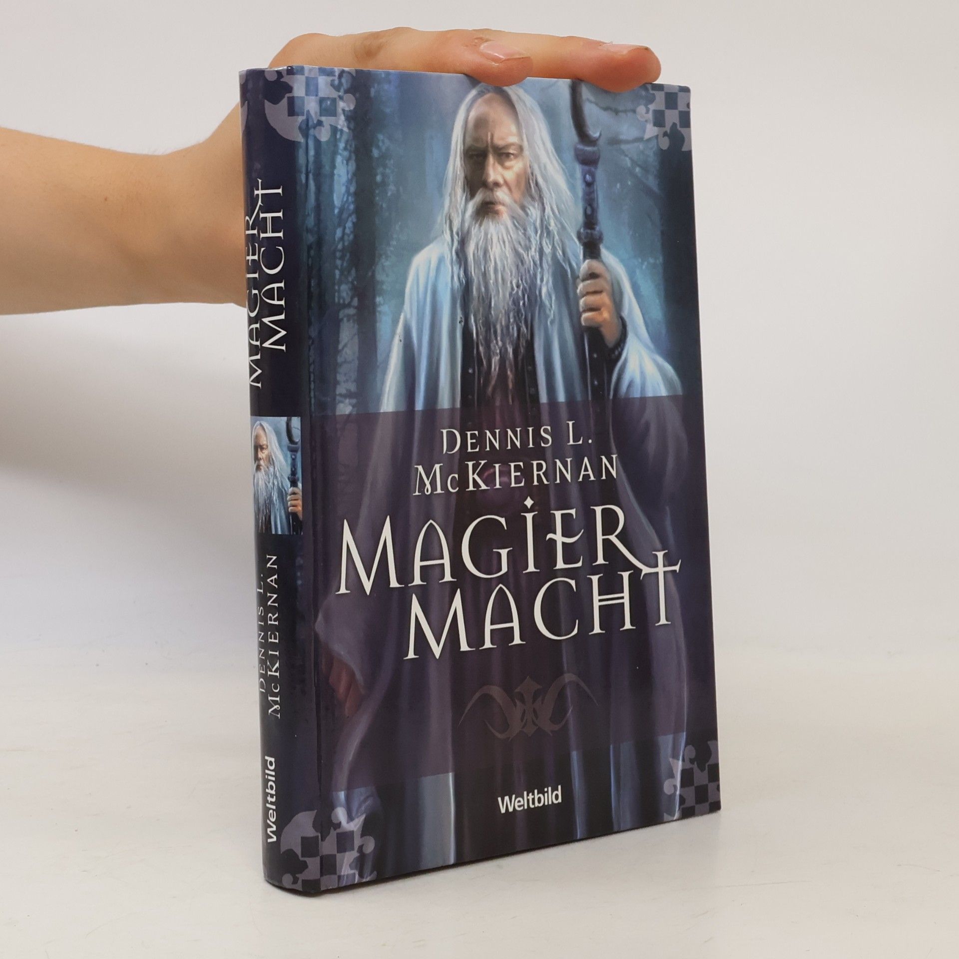 Dennis L. McKiernan Magiermacht