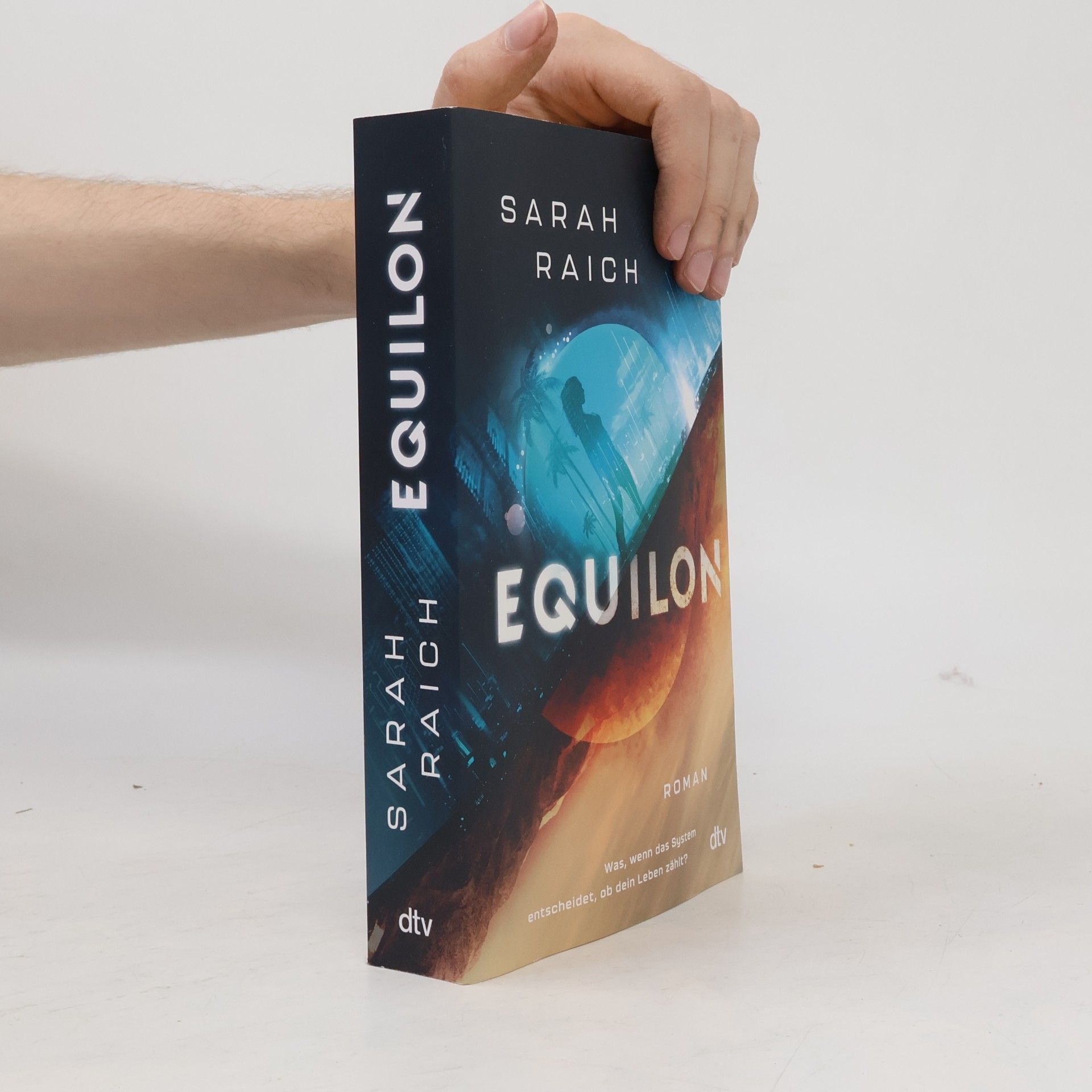 Sarah Raich Equilon