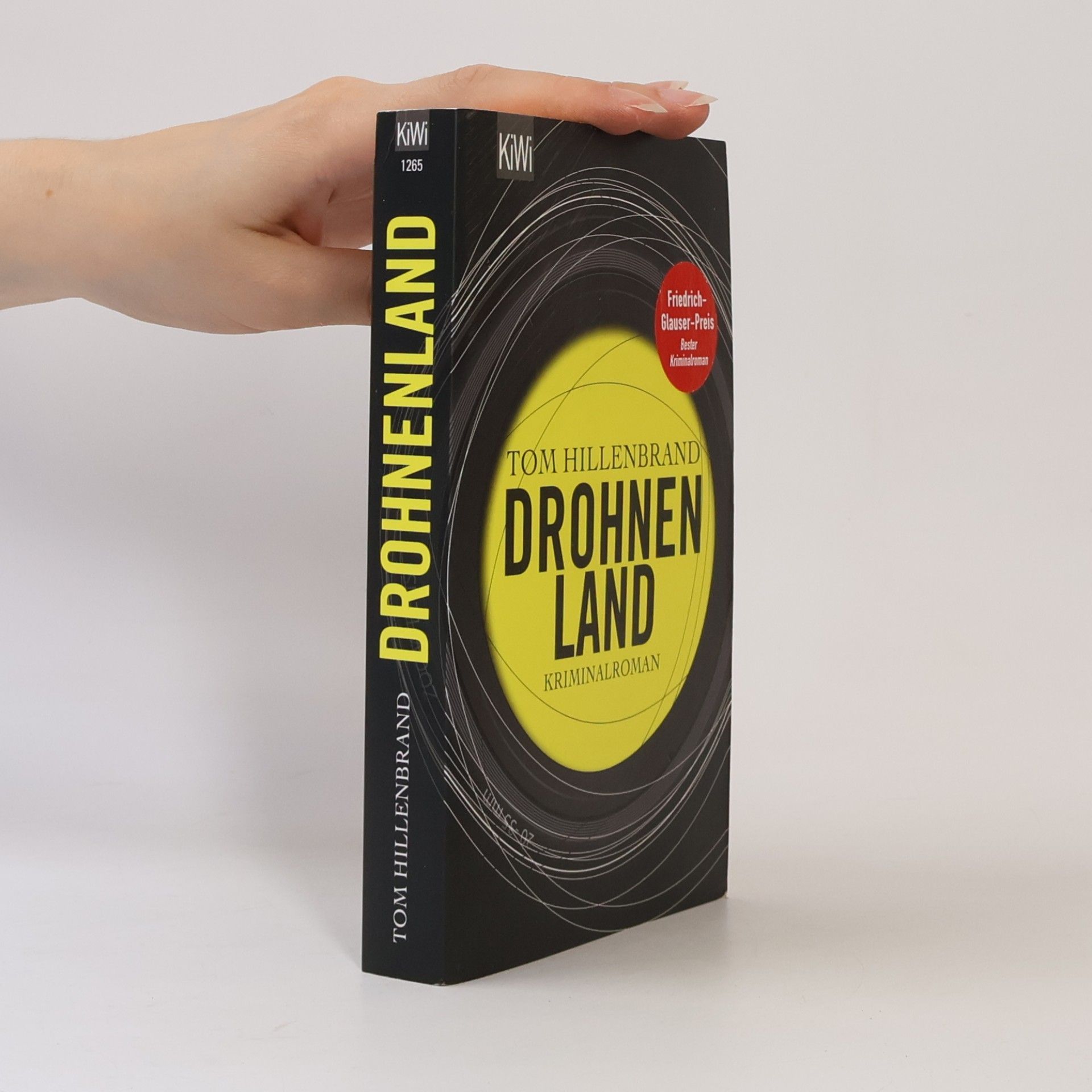 Tom Hillenbrand Drohnenland
