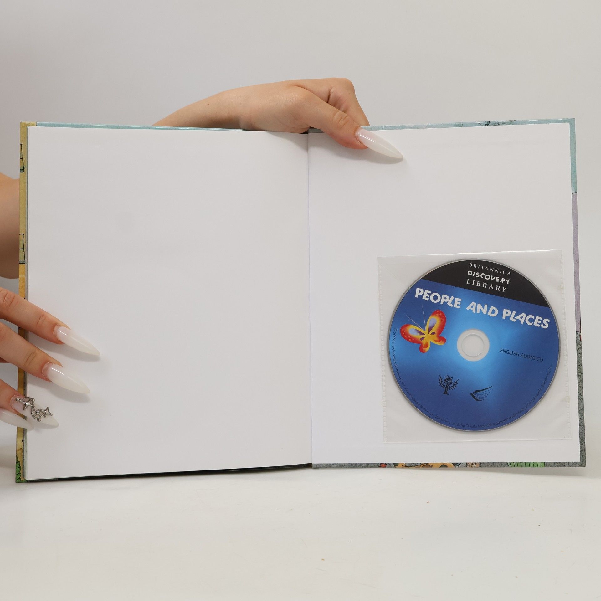Britannica Discovery Library - 3: People and Places / Ludzie i Miejsca