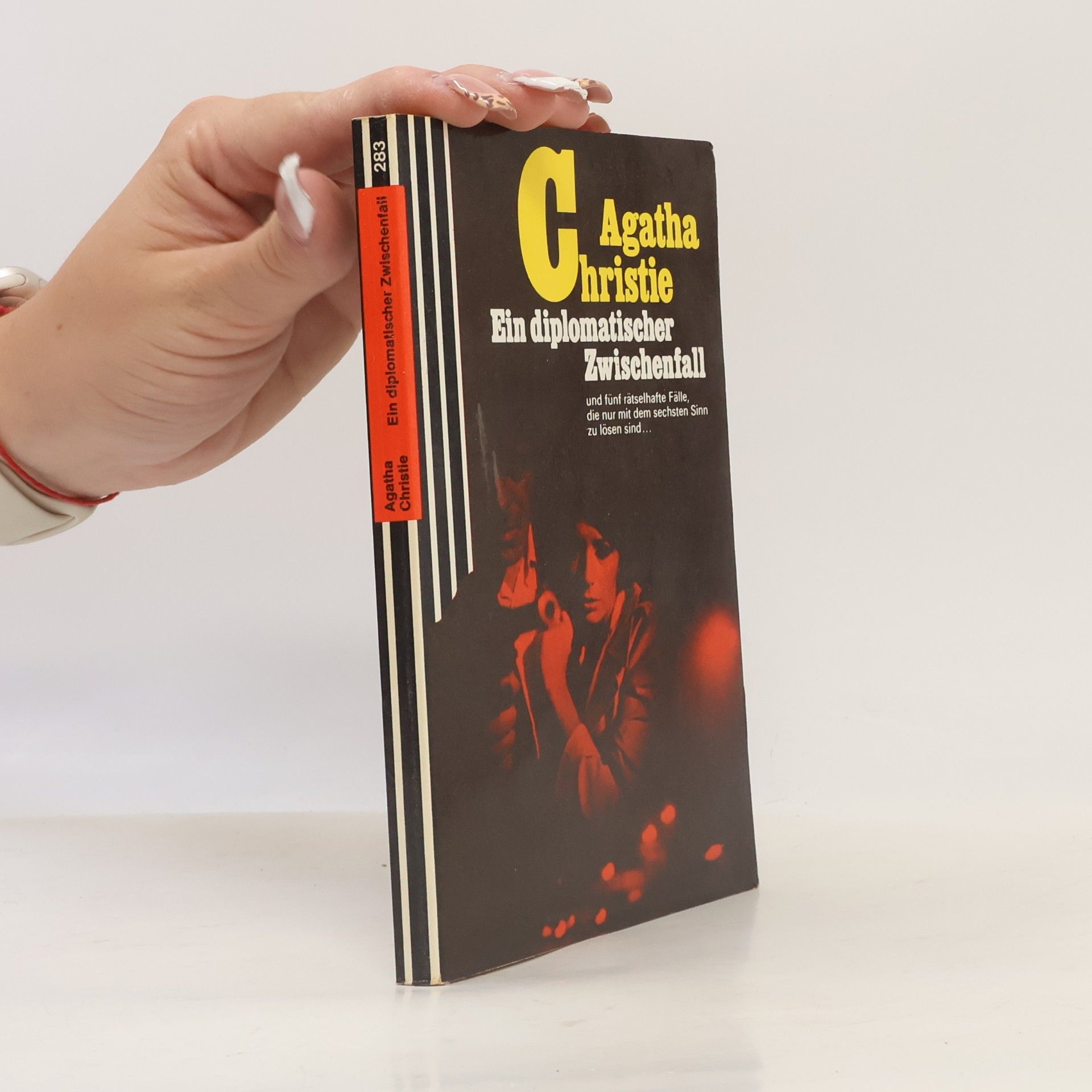 Agatha Christie Ein diplomatischer Zwischenfall