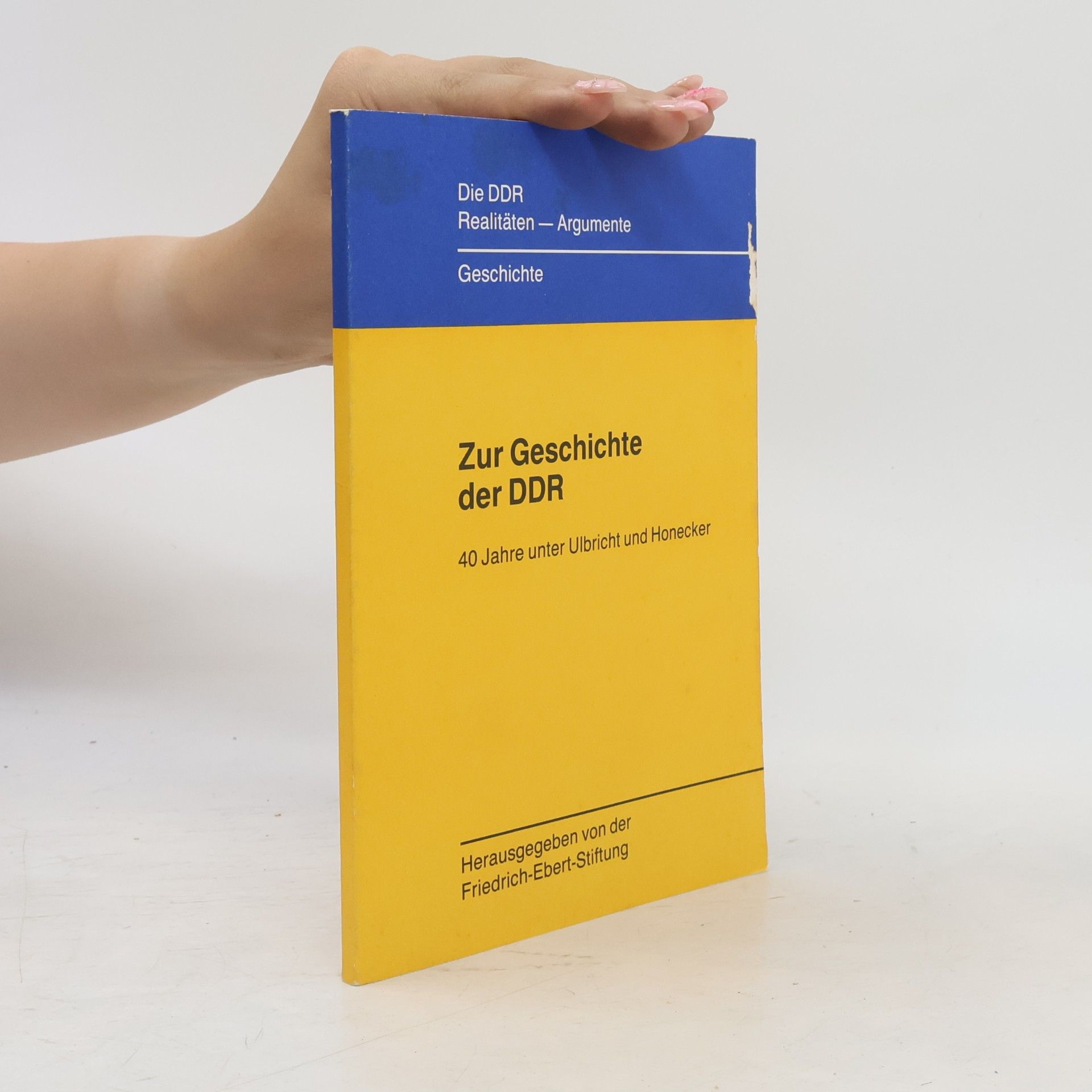 Kolektiv autorů Zur Geschichte der DDR