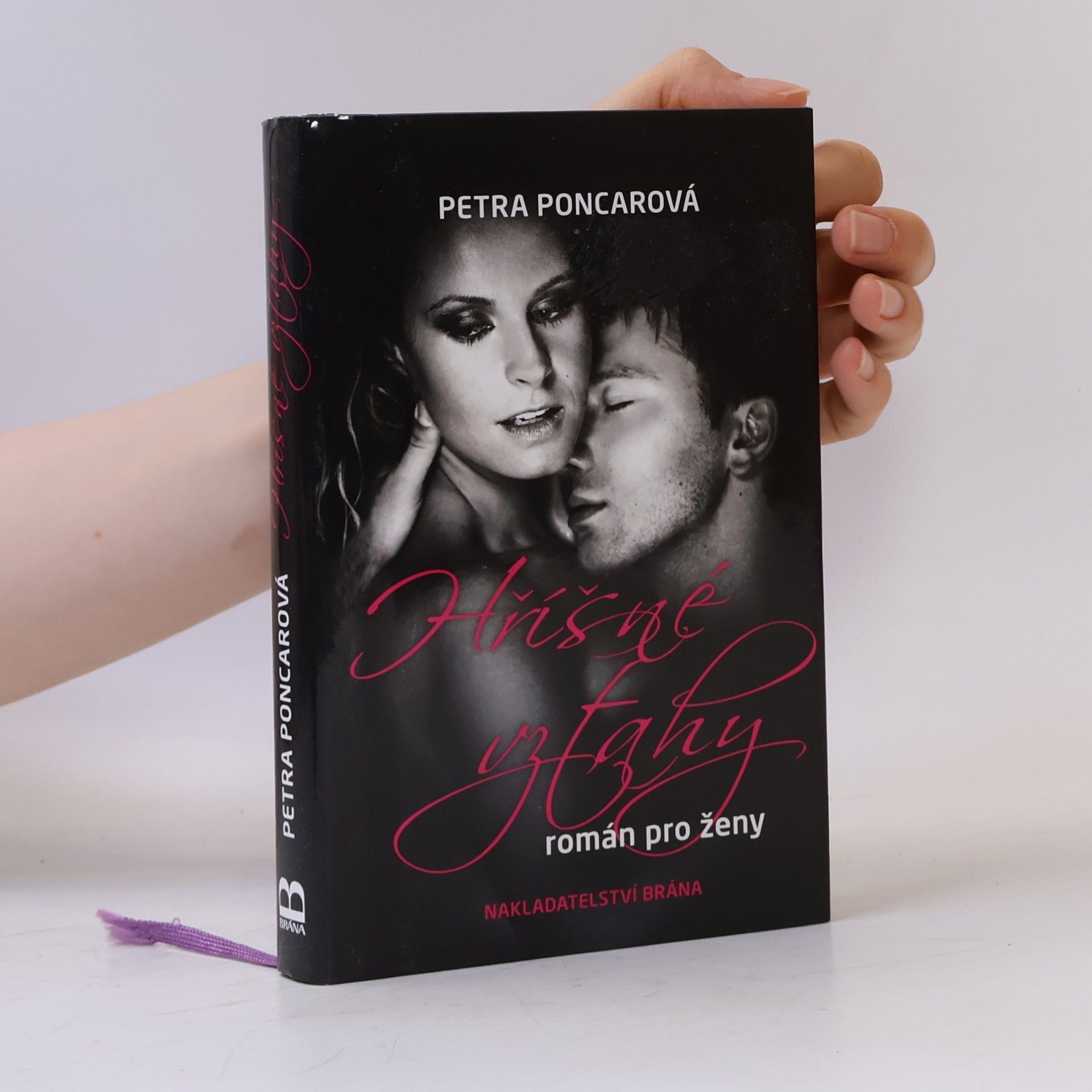 Petra Poncarová Hříšné vztahy