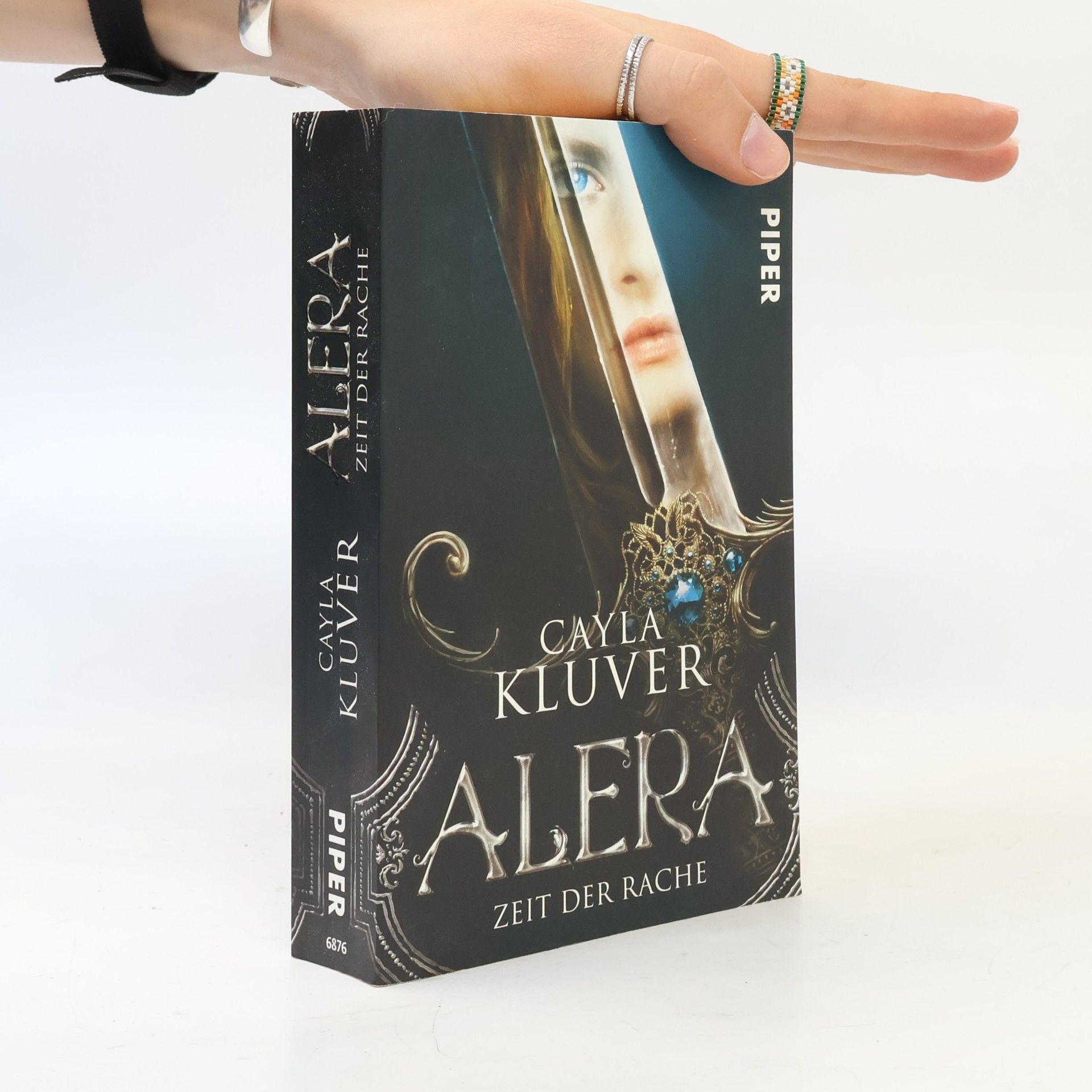 Cayla Kluver Alera