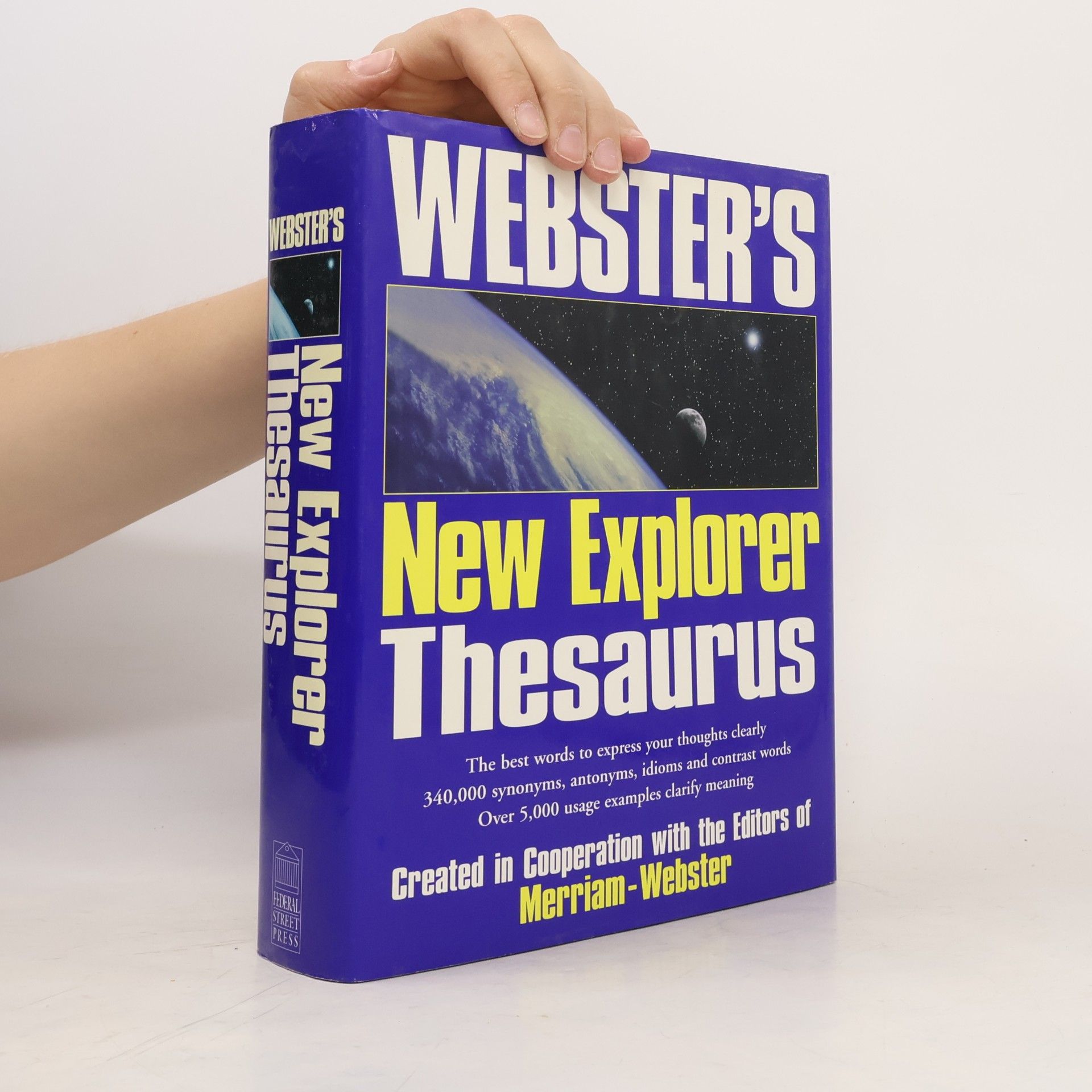 Merriam-Webster, Inc Webster's New Explorer Thesaurus