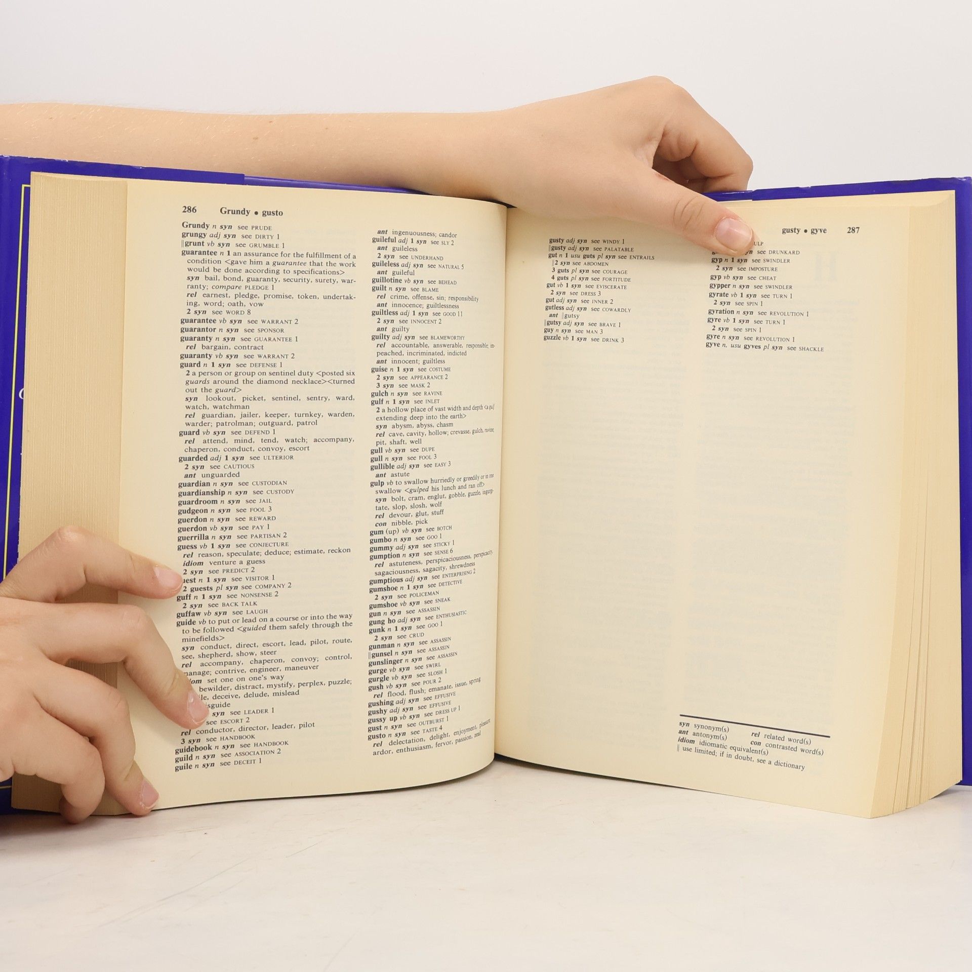 Merriam-Webster, Inc Webster's New Explorer Thesaurus